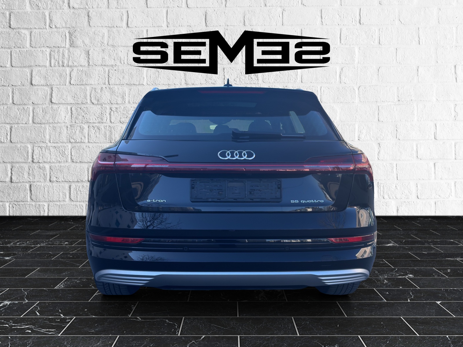 AUDI e-tron 55 Advanced quattro-showroom-element-3