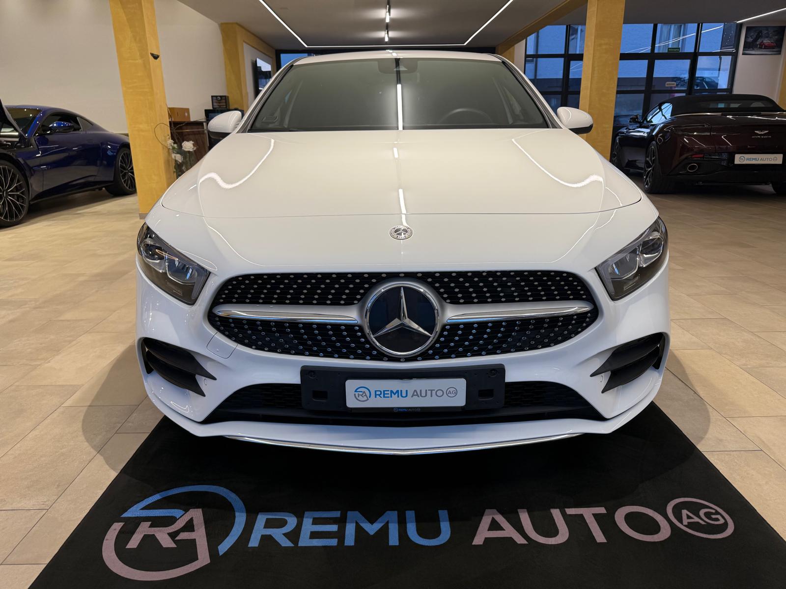 MERCEDES-BENZ A200 AMG Line 7G-DCT-image-7