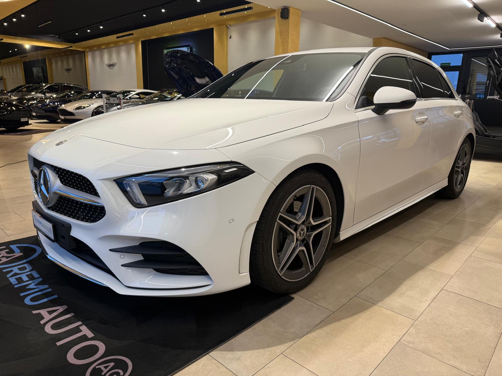 MERCEDES-BENZ A200 AMG Line 7G-DCT-image-6