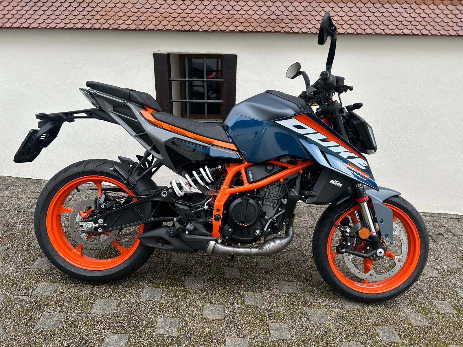 KTM 390 Duke