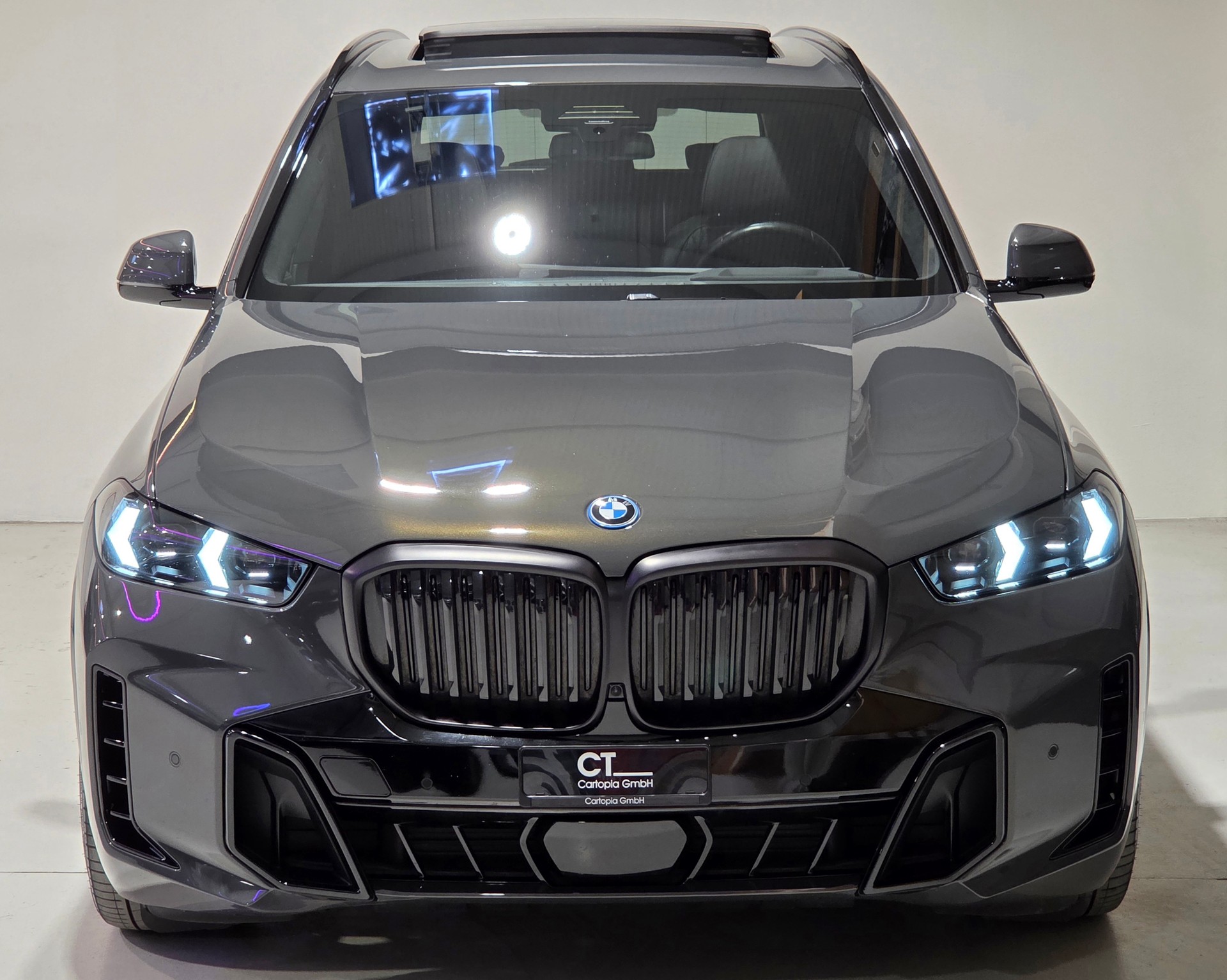 BMW X5 xDrive 50e M Sport Pro Steptronic "Individual"-image-26