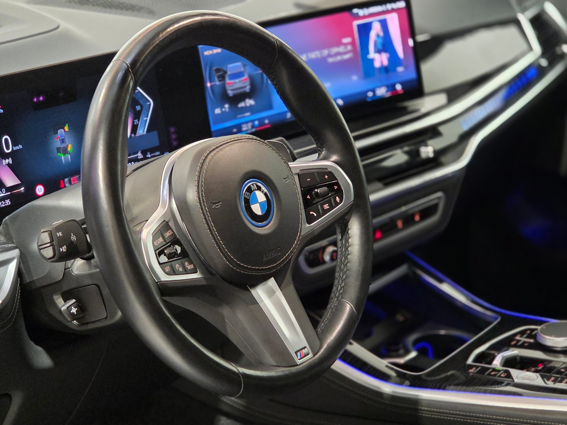 BMW X5 xDrive 50e M Sport Pro Steptronic "Individual"-image-7