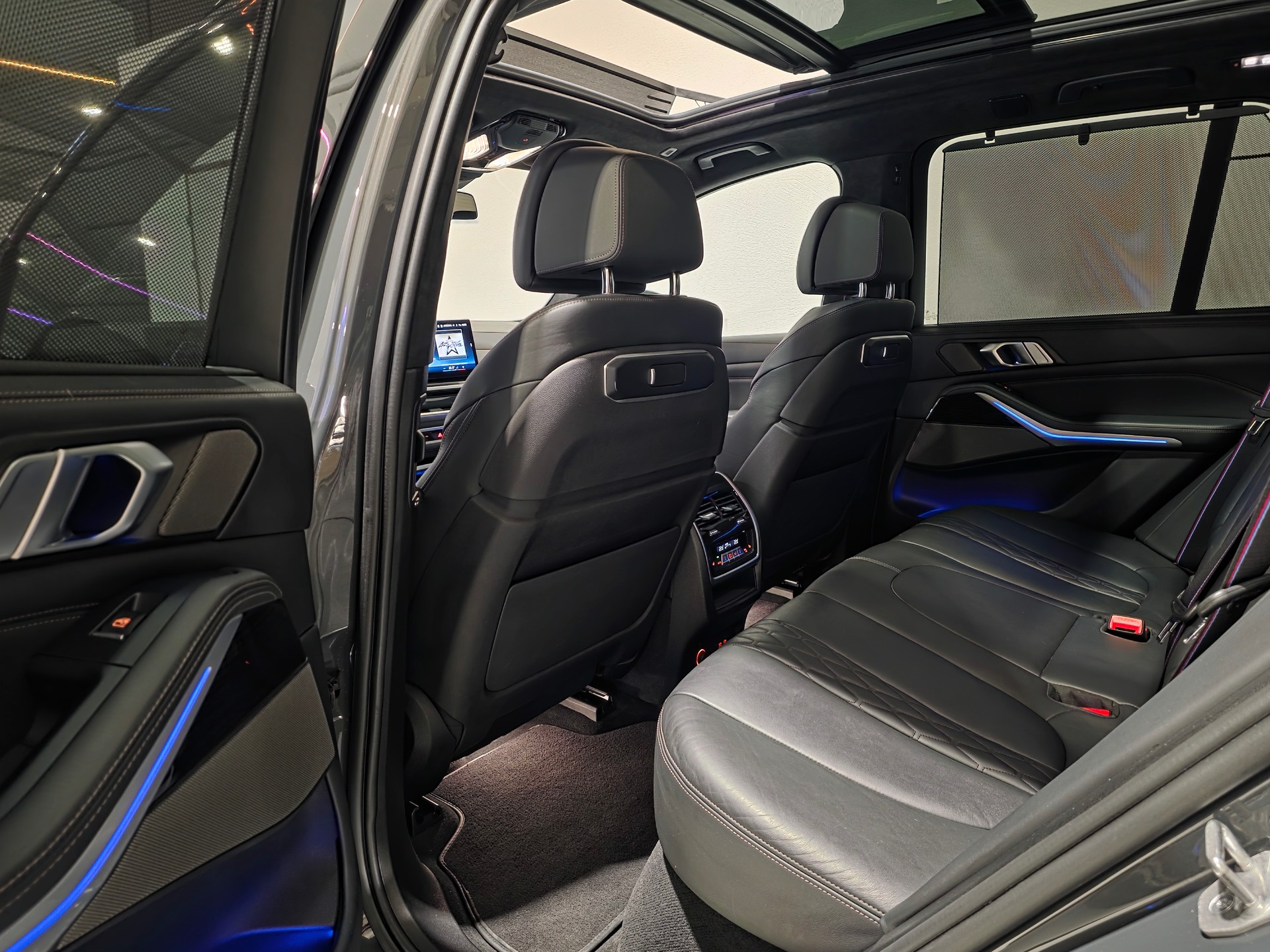 BMW X5 xDrive 50e M Sport Pro Steptronic "Individual"-image-14
