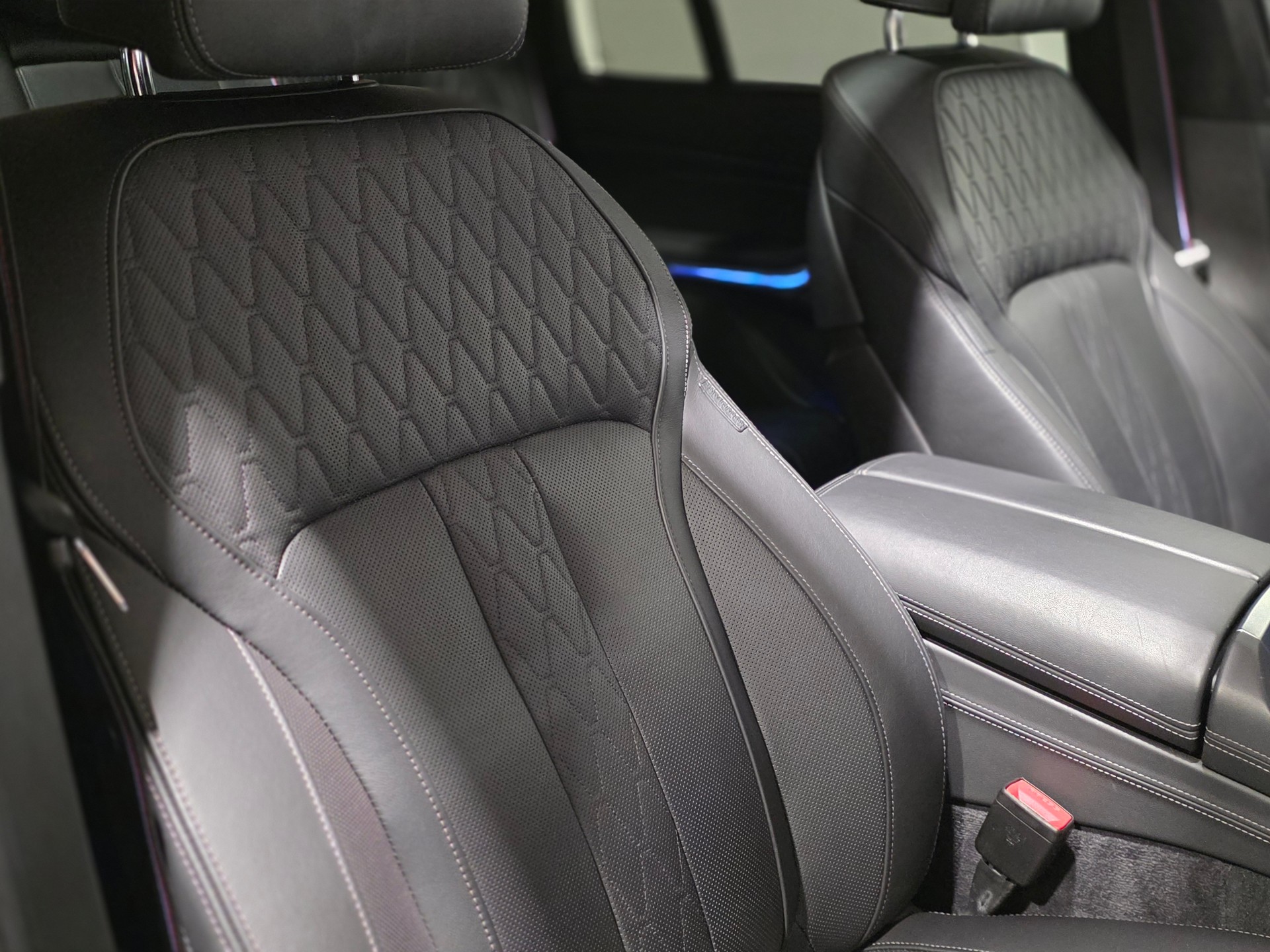 BMW X5 xDrive 50e M Sport Pro Steptronic "Individual"-image-22