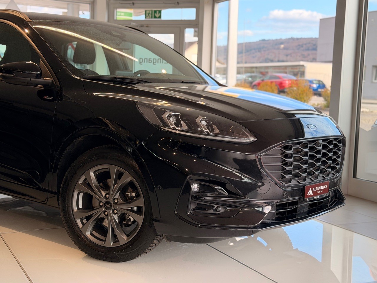 FORD Kuga 2.0 TDCi EcoBlue ST-Line 2WD-showroom-element-3
