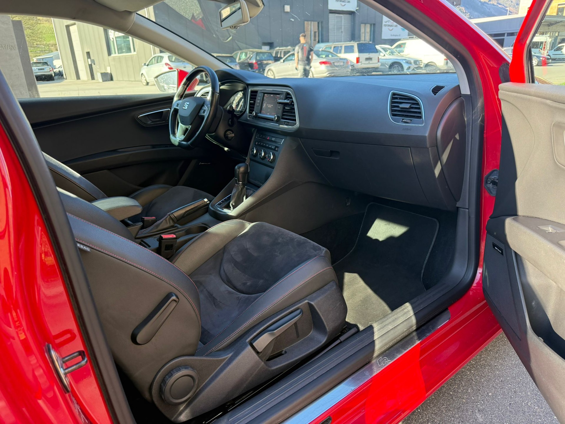 SEAT Leon SC 1.8 TSI FR DSG-image-6