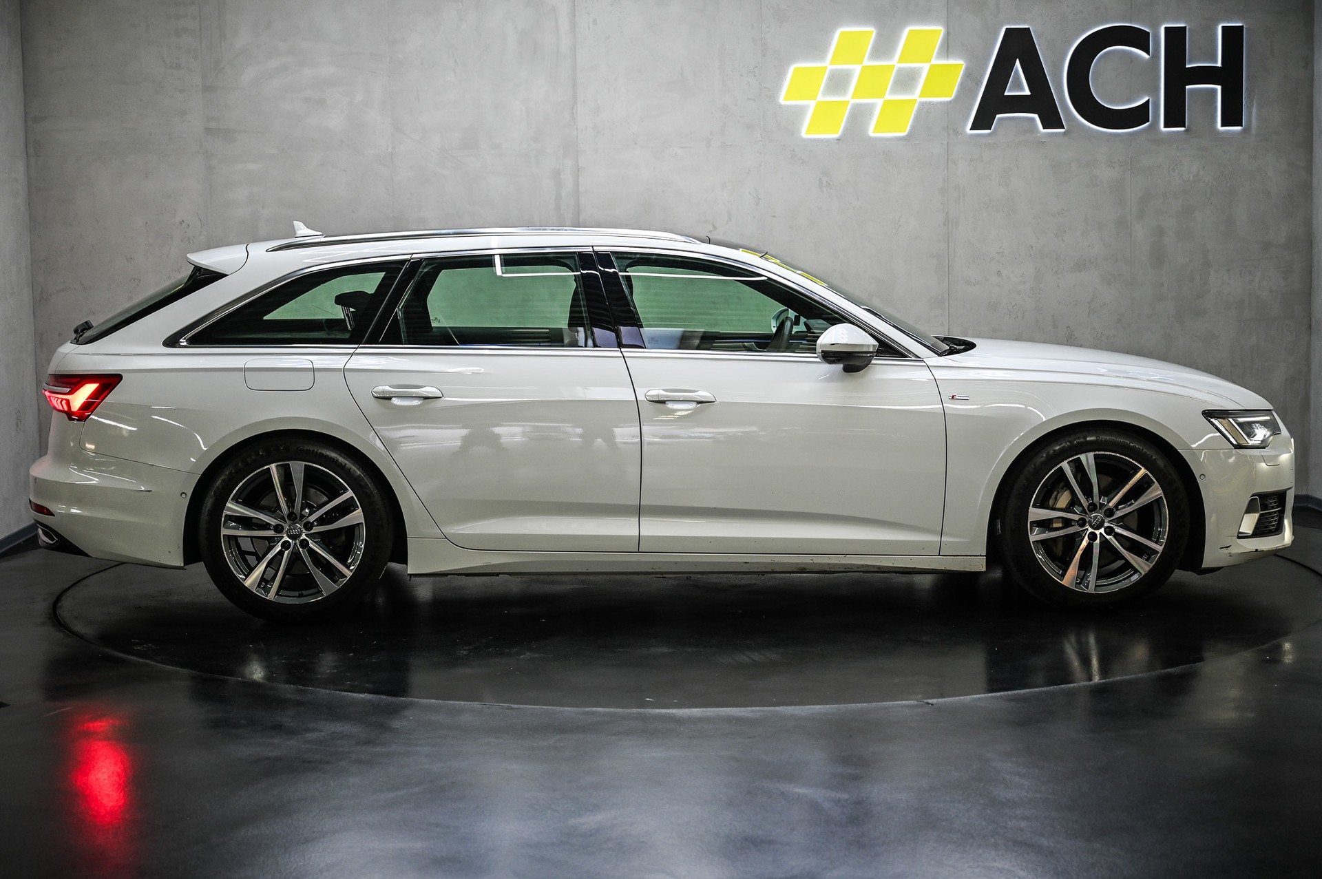 AUDI A6 Avant 3.0 50 TDI Sport quattro T-Tronic-image-10
