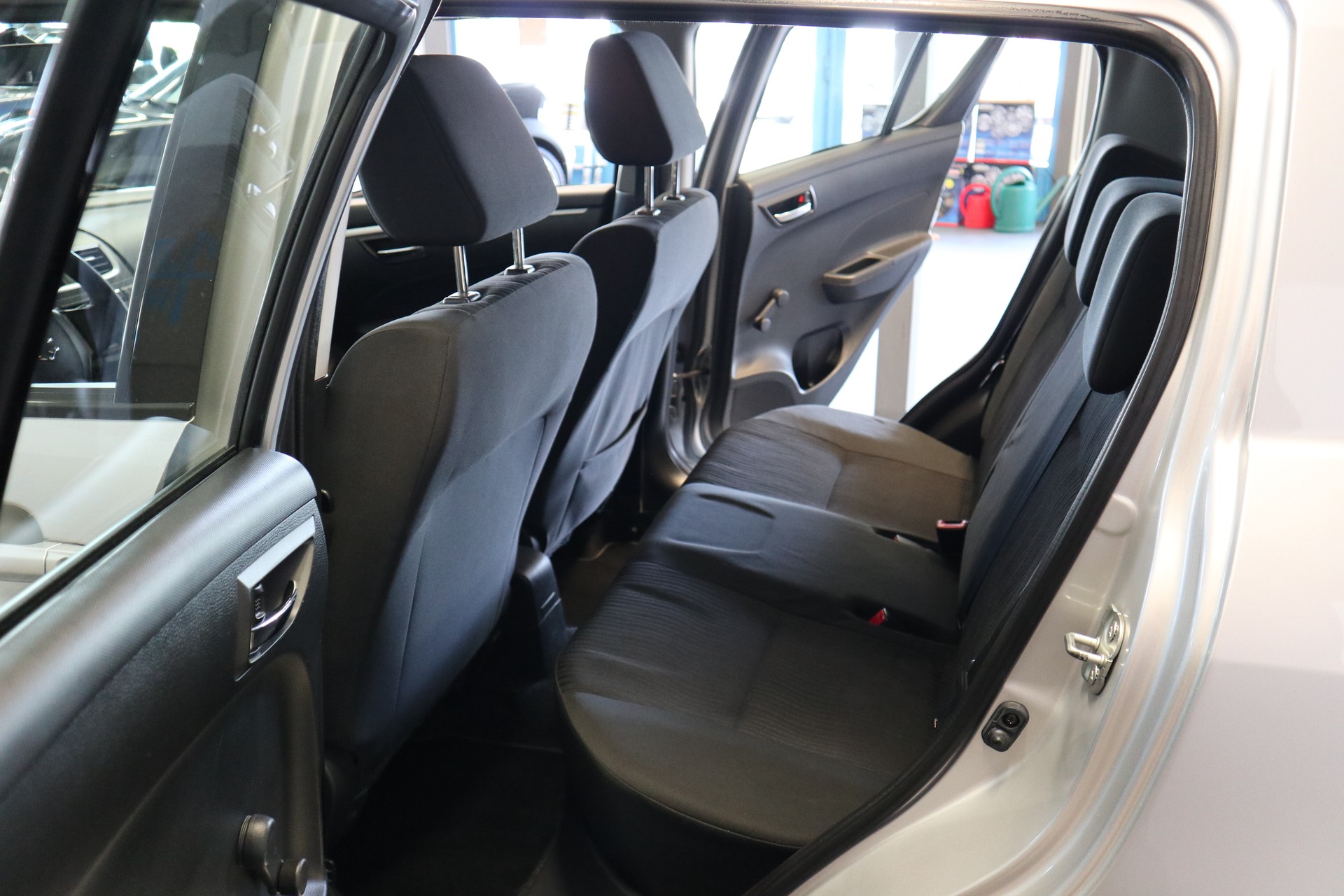 SUZUKI Swift 1.2 GL-image-10