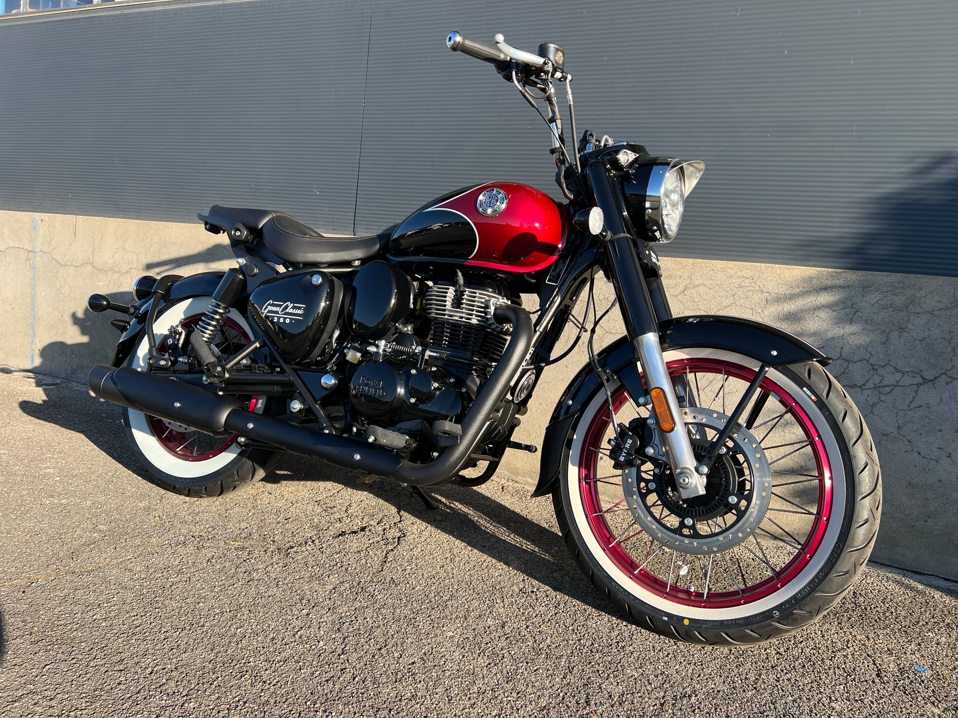 ROYAL ENFIELD Classic 350 Chrome-image-1
