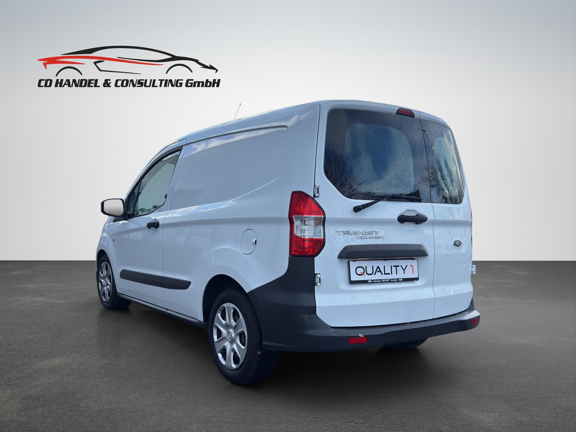FORD Transit Courier 1.5 TDCi Trend-image-5