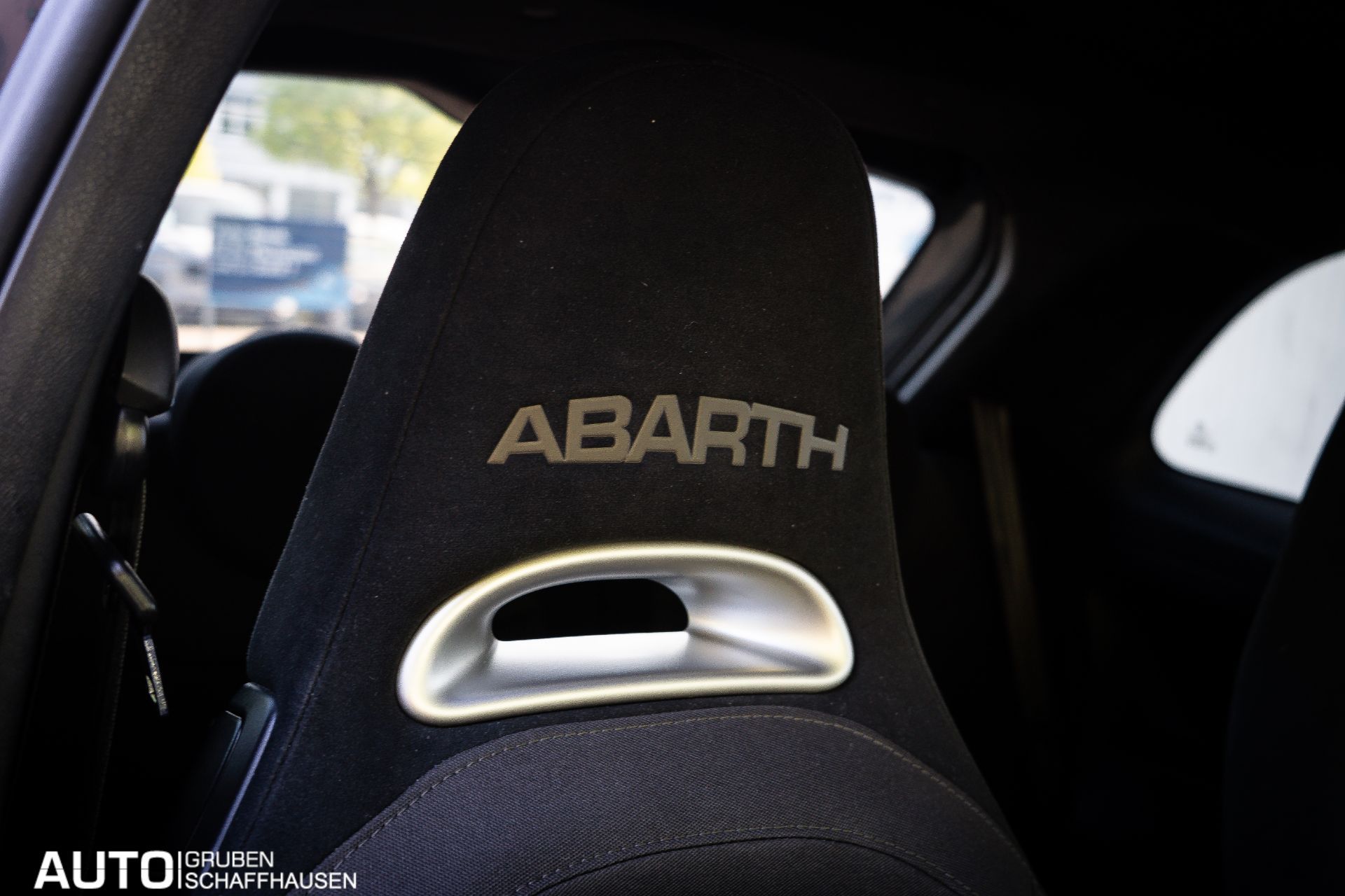 FIAT 595 Abarth 1.4 16V Turbo-image-18