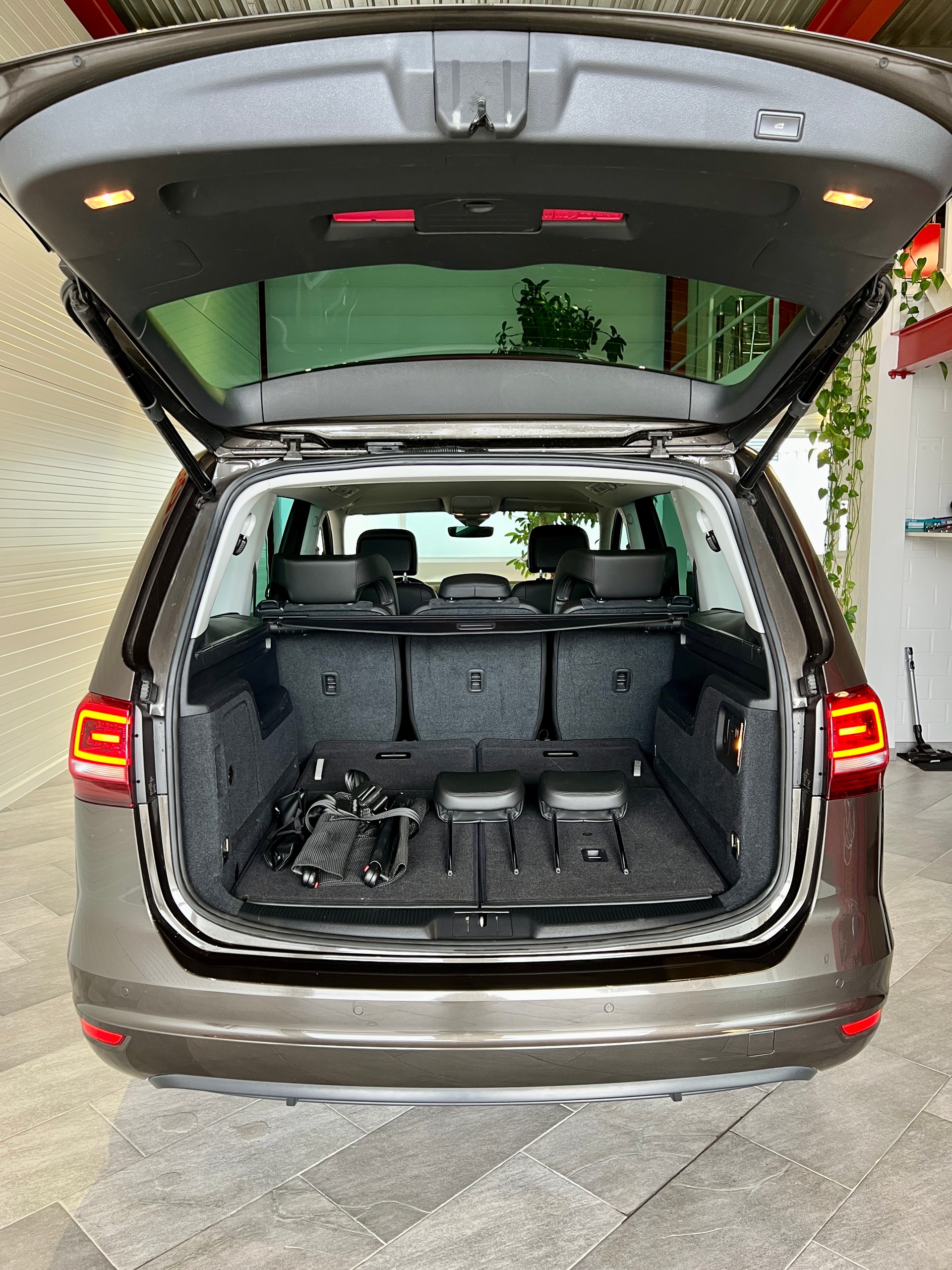 VW Sharan 2.0 TDI BMT Highline 4Motion DSG-image-21