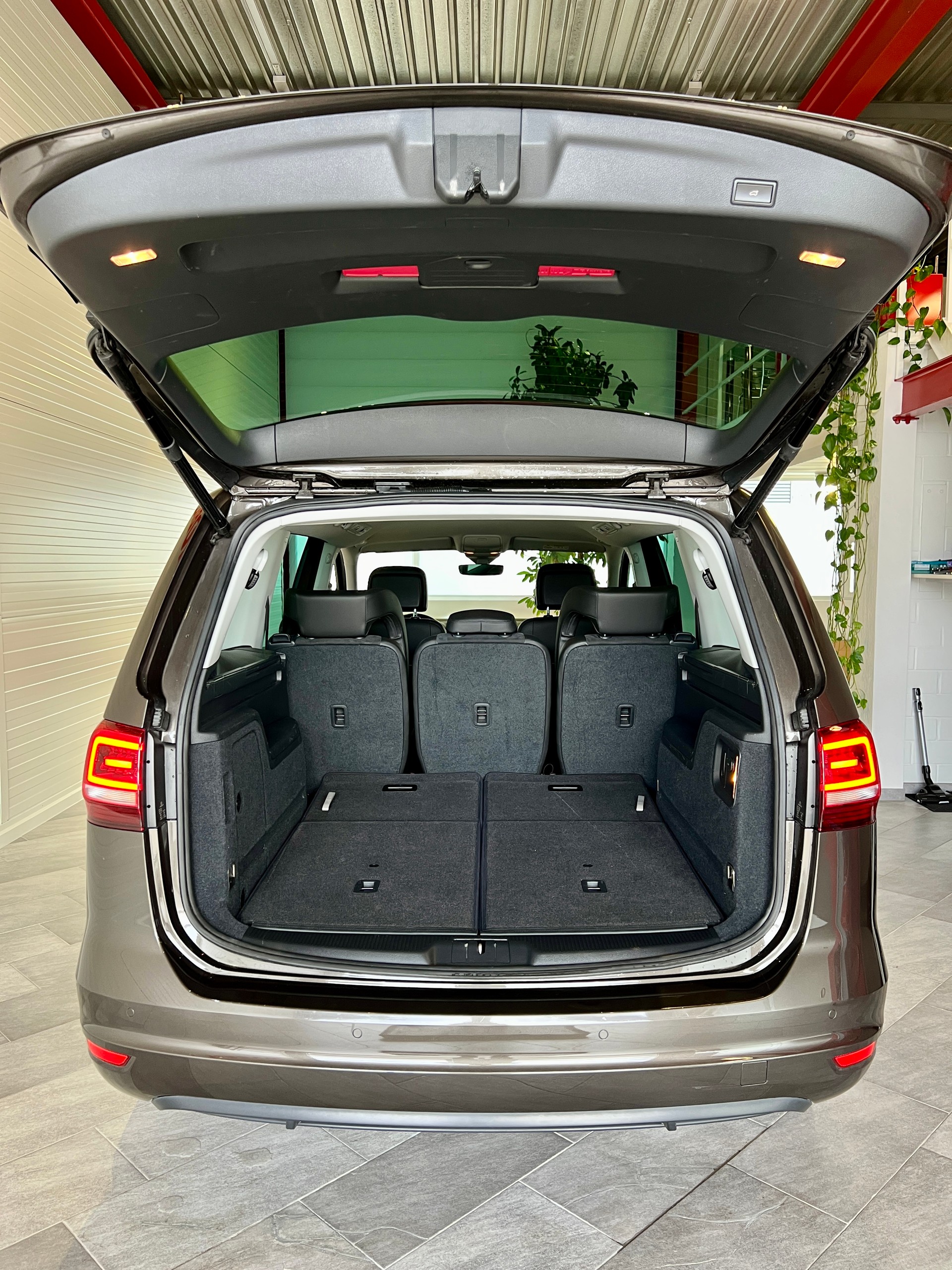 VW Sharan 2.0 TDI BMT Highline 4Motion DSG-image-18