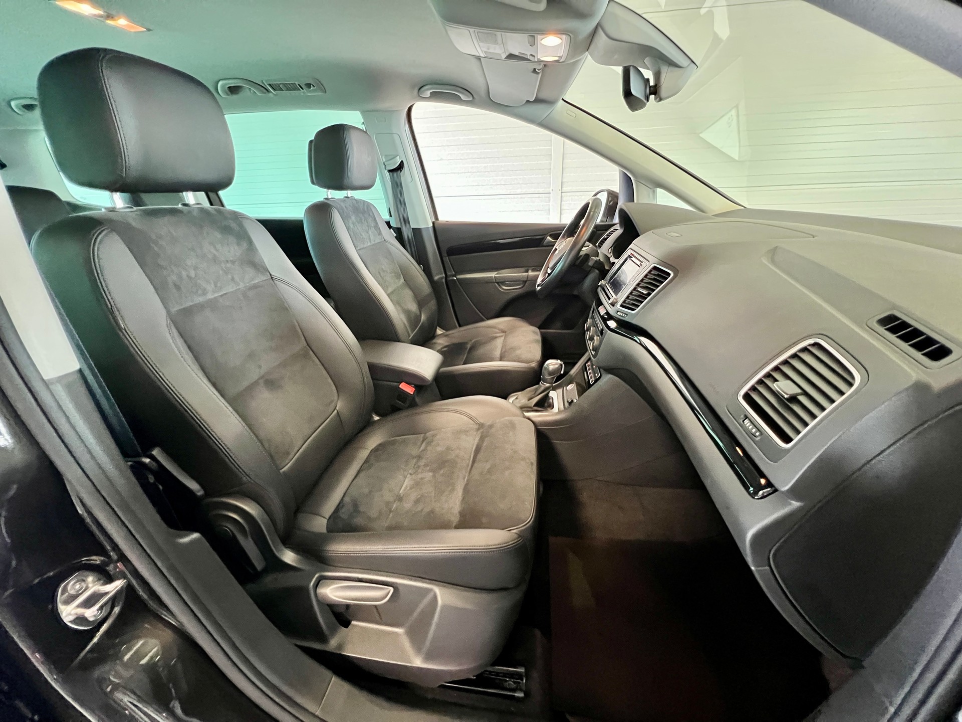 VW Sharan 2.0 TDI BMT Highline 4Motion DSG-image-9