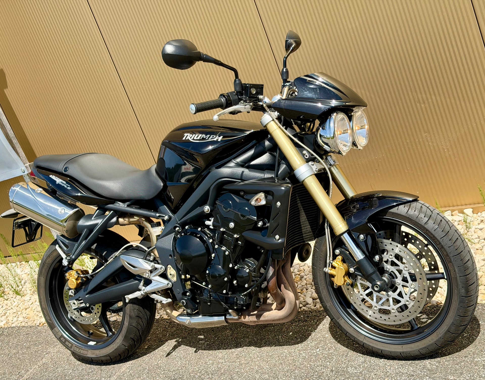 TRIUMPH Street Triple 675-image-2