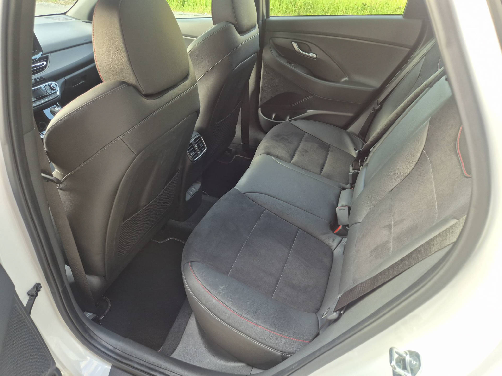 HYUNDAI i30 1.5 T-GDi N-Line LUX.pack-image-12