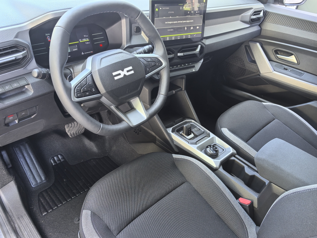 DACIA Duster TCe 150 Voll-Hybrid Journey 4x4 Automat-image-6