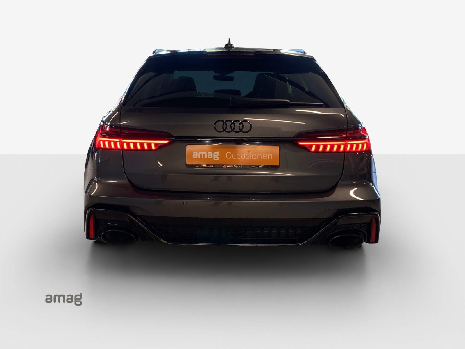 AUDI RS6 Avant 4.0 TFSI V8 Performance quattro-showroom-element-3