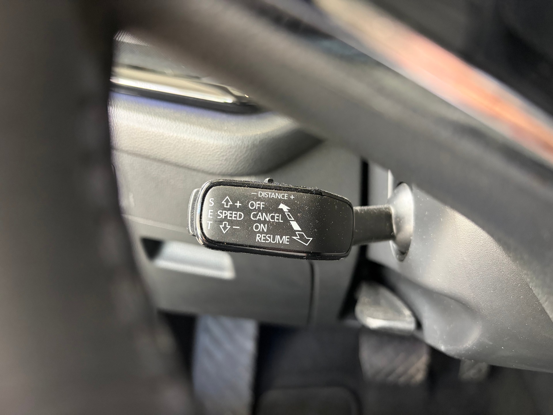 SKODA Octavia Combi 1.5 TSI mHEV DSG Style-image-9