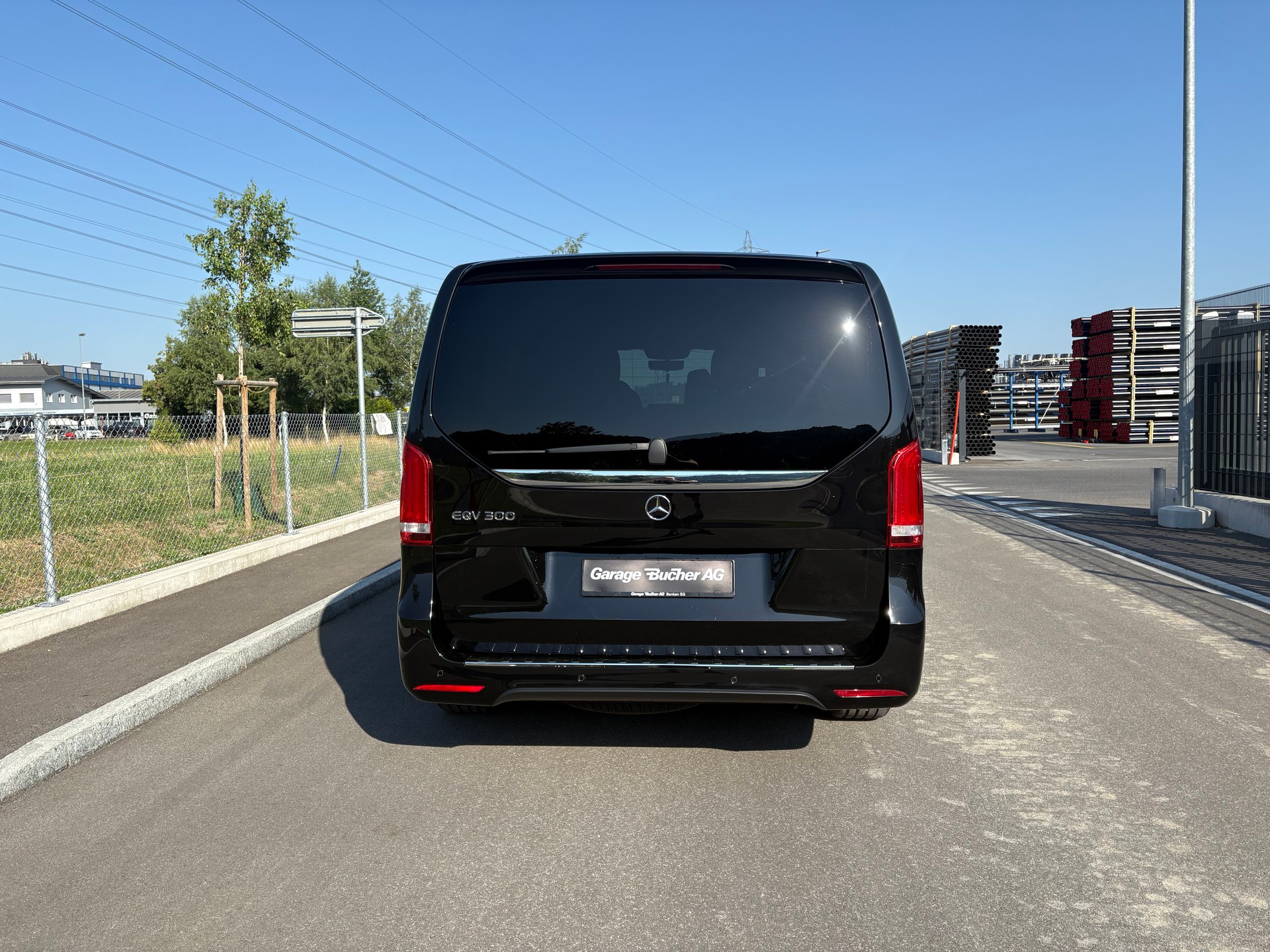 MERCEDES-BENZ EQV 300 lang-showroom-element-3