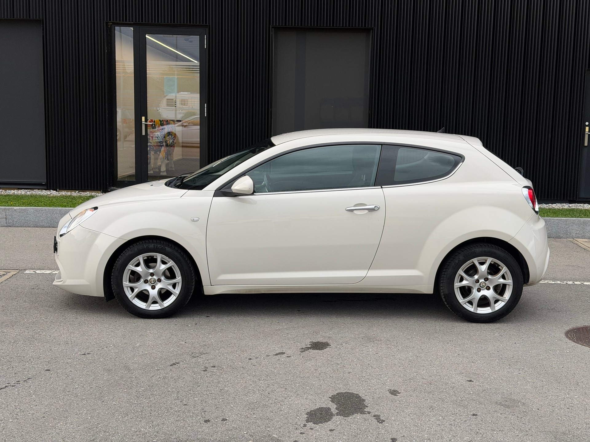 ALFA ROMEO MiTo 1.4 Distinctive-image-3