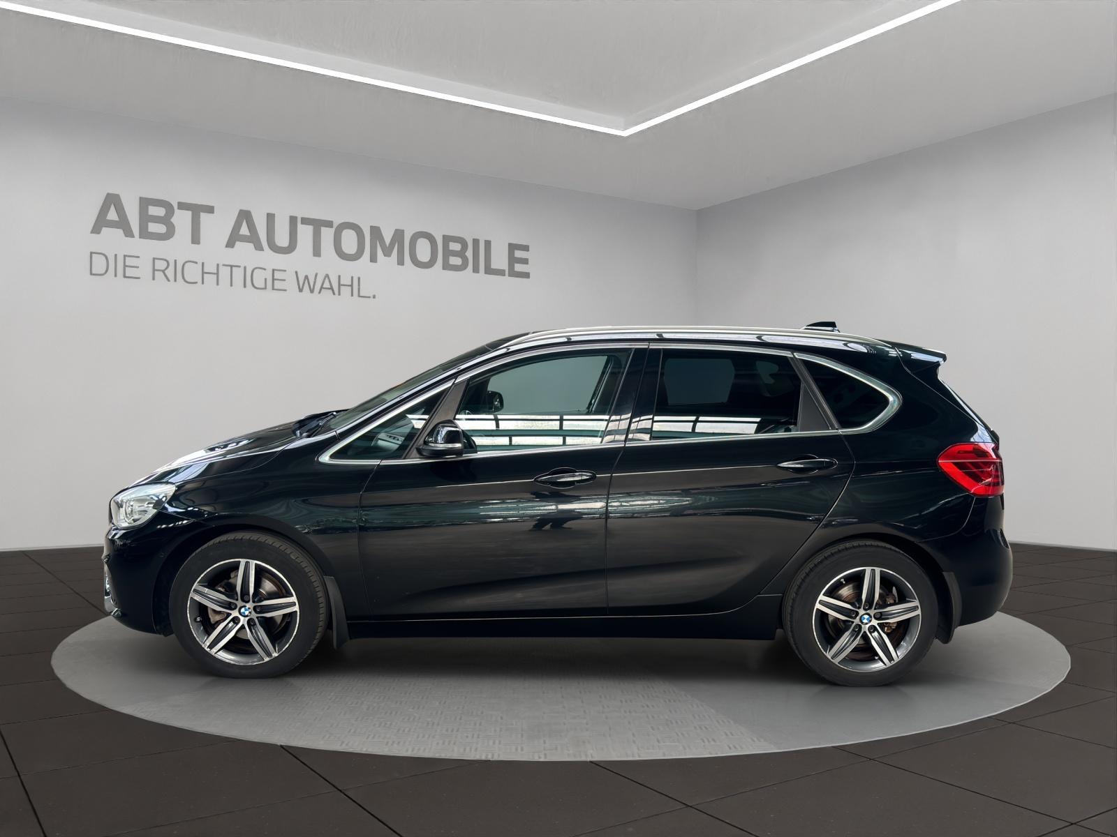 BMW 218i Active Tourer-showroom-element-2