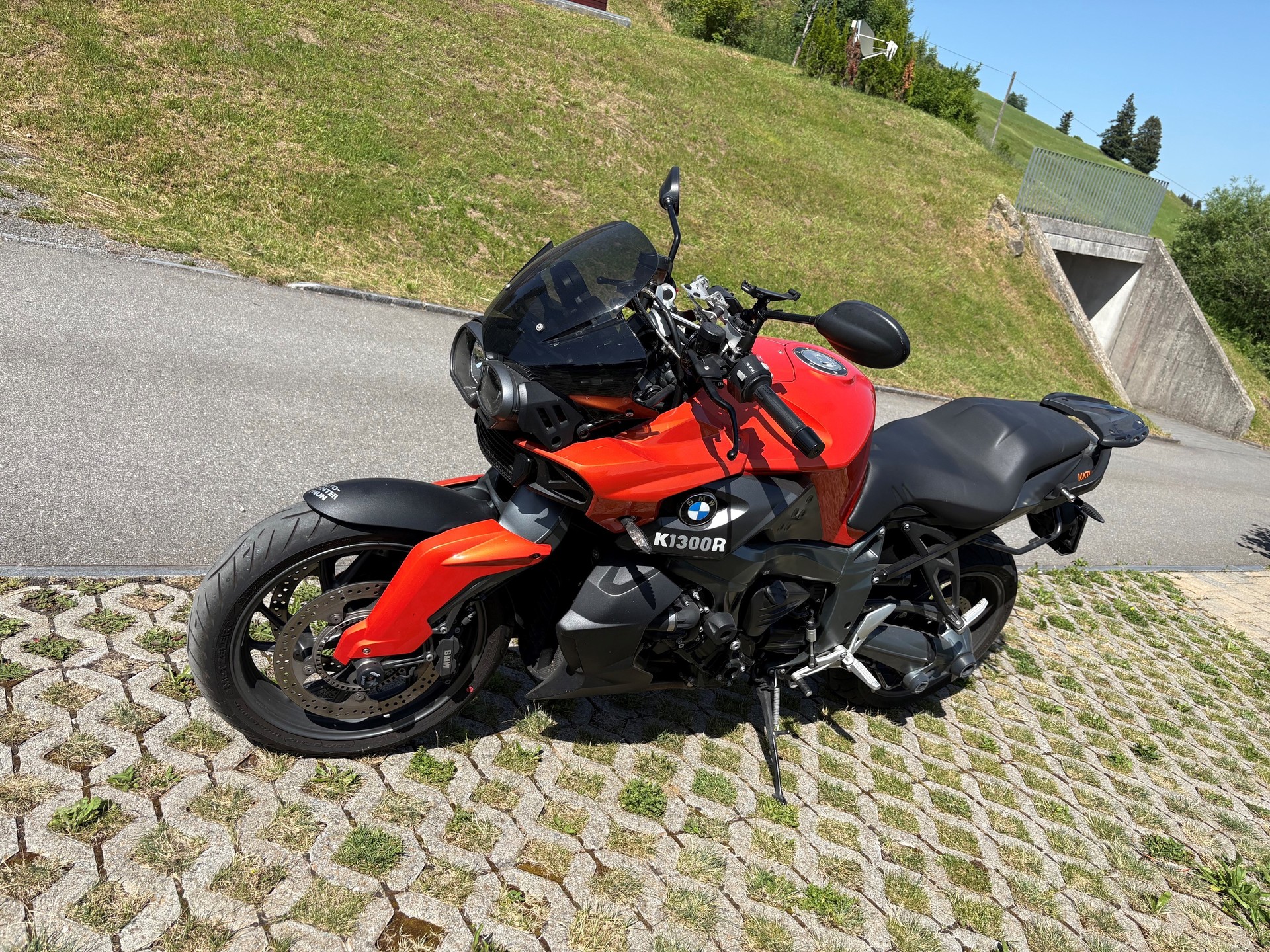 BMW K 1300 R-image-1