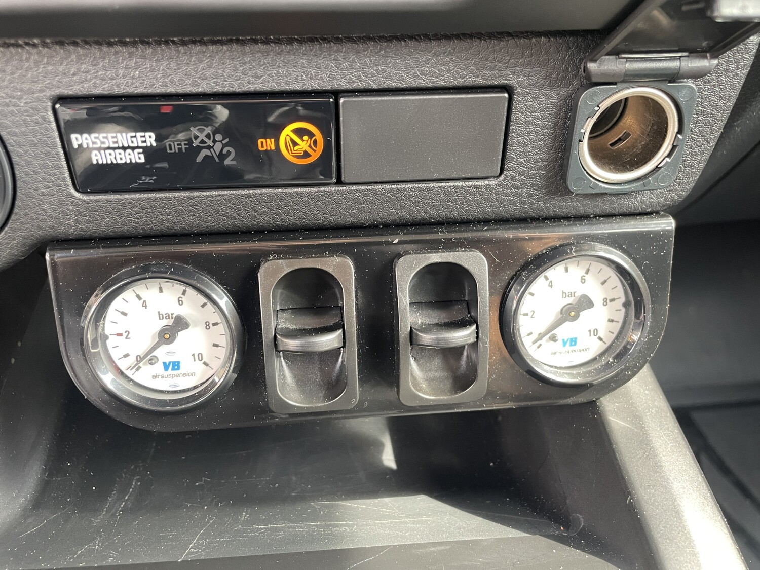 ISUZU D-Max Space 1.9 DDi N 60BB 4x4-showroom-element-2