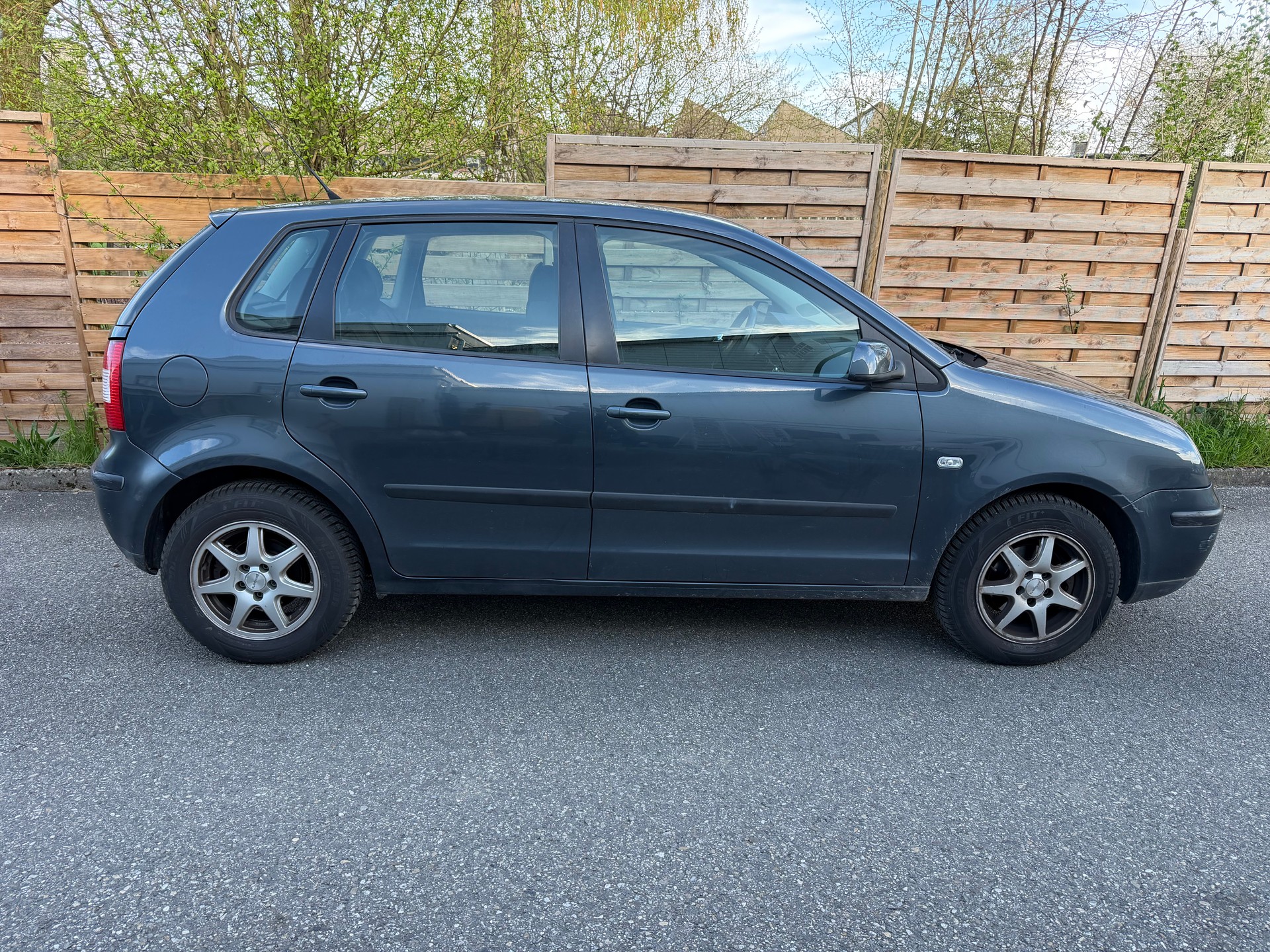 VW Polo 1.4 16V FSI Highline-showroom-element-3