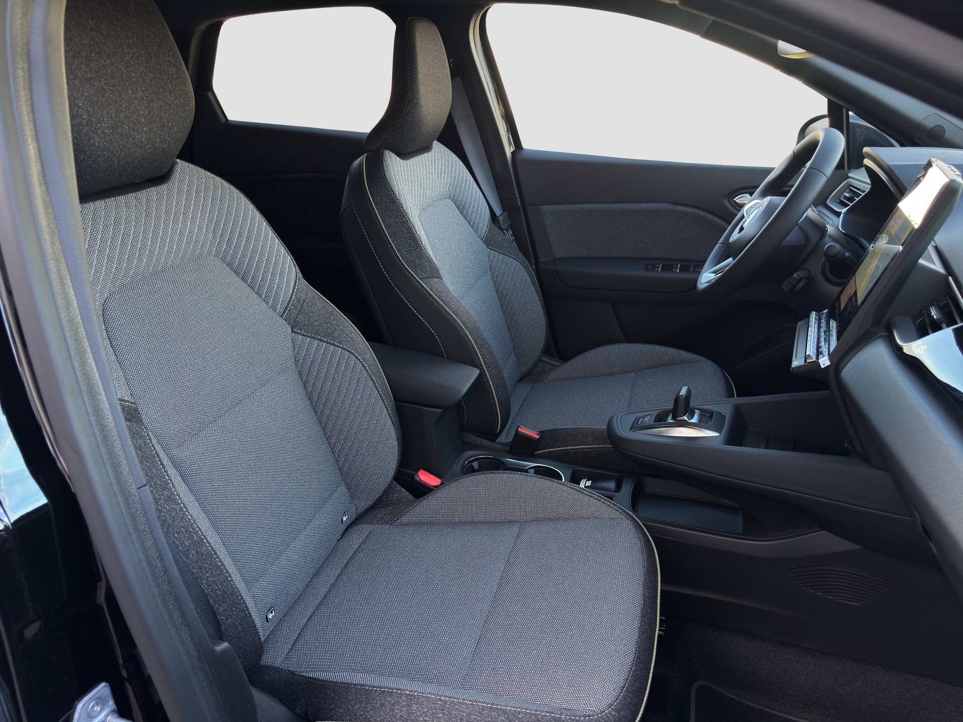 MITSUBISHI ASX 1.8 HEV Intense-image-14