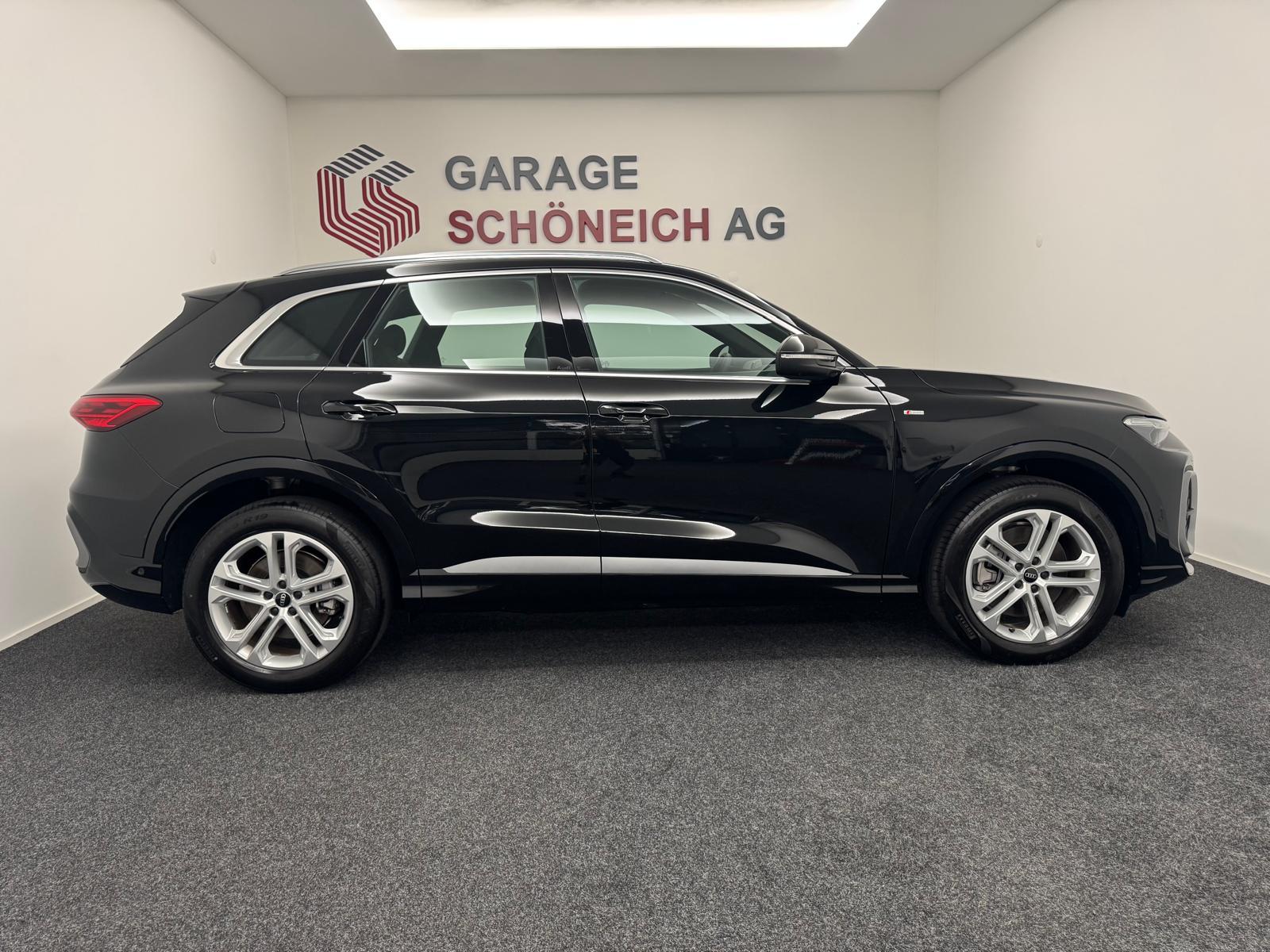 AUDI Q5 SUV 2.0 TDI quattro S-Tronic S-Line-showroom-element-3