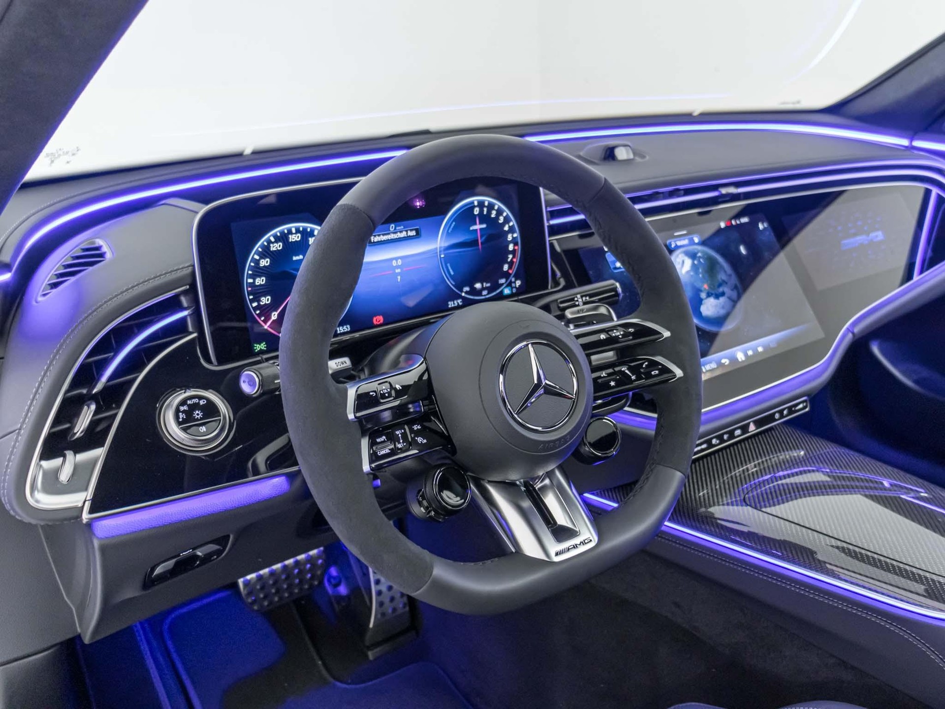 MERCEDES-BENZ E 53 AMG Hybrid 4MATIC+-image-10