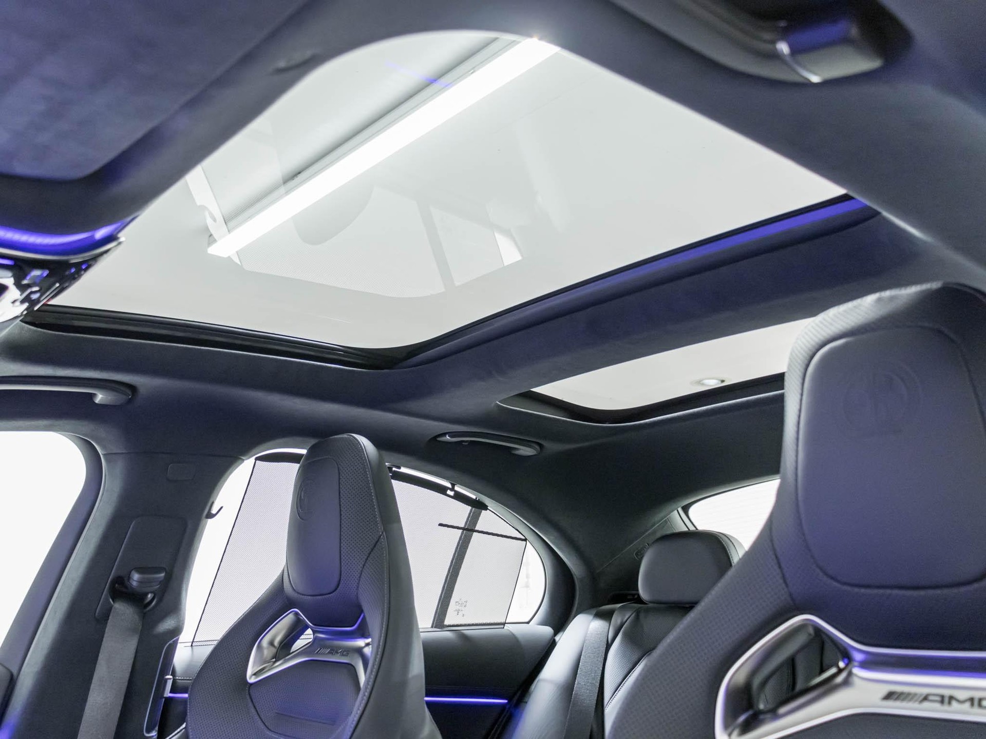 MERCEDES-BENZ E 53 AMG Hybrid 4MATIC+-image-9