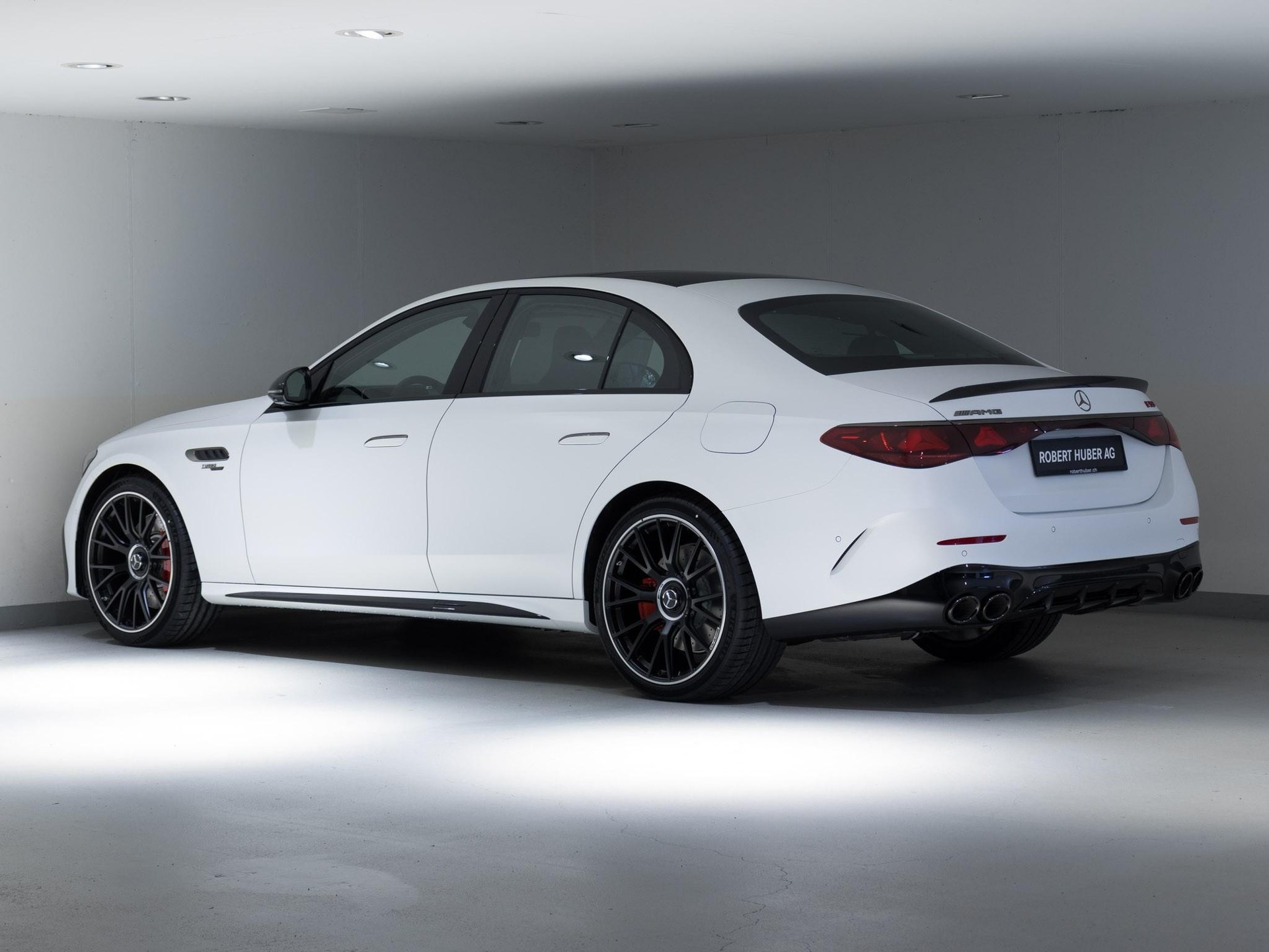 MERCEDES-BENZ E 53 AMG Hybrid 4MATIC+-image-4