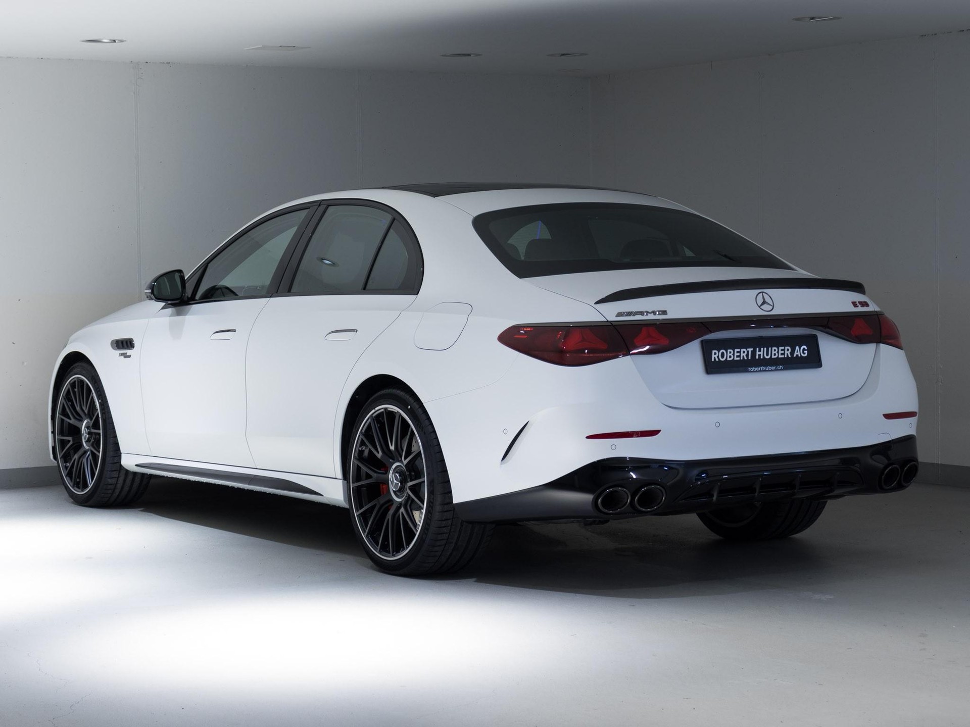 MERCEDES-BENZ E 53 AMG Hybrid 4MATIC+-image-3