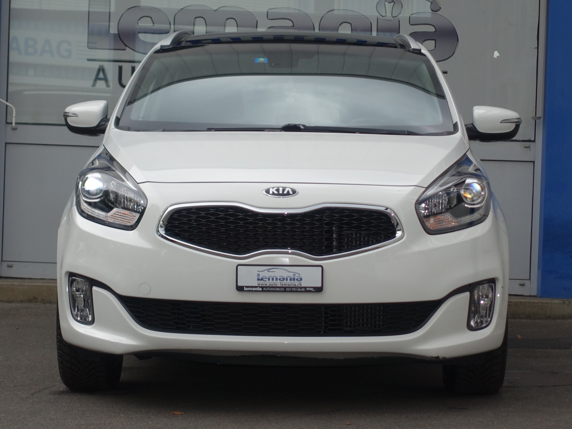 KIA Carens 1.7 CRDi Style DCT-showroom-element-2