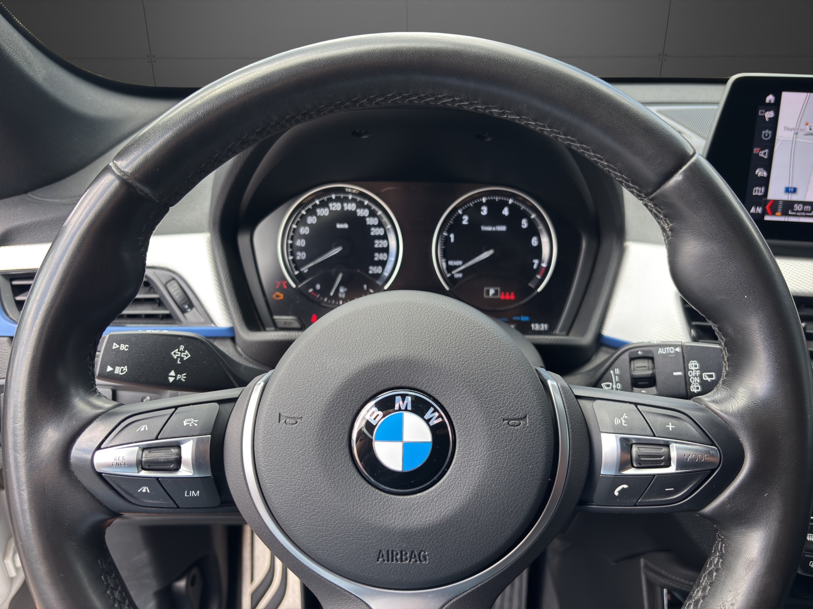 BMW X1 xDrive 25e M Sport Steptronic-image-5