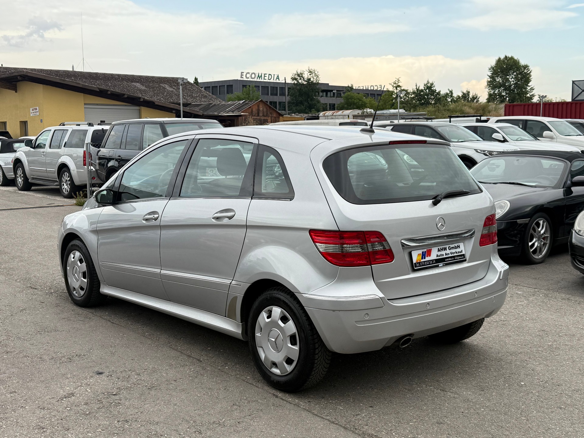 MERCEDES-BENZ B 170 Automat / Frisch ab MFK & ab Service / Top Zustand / PDC v & h / Klimaanlage-image-5