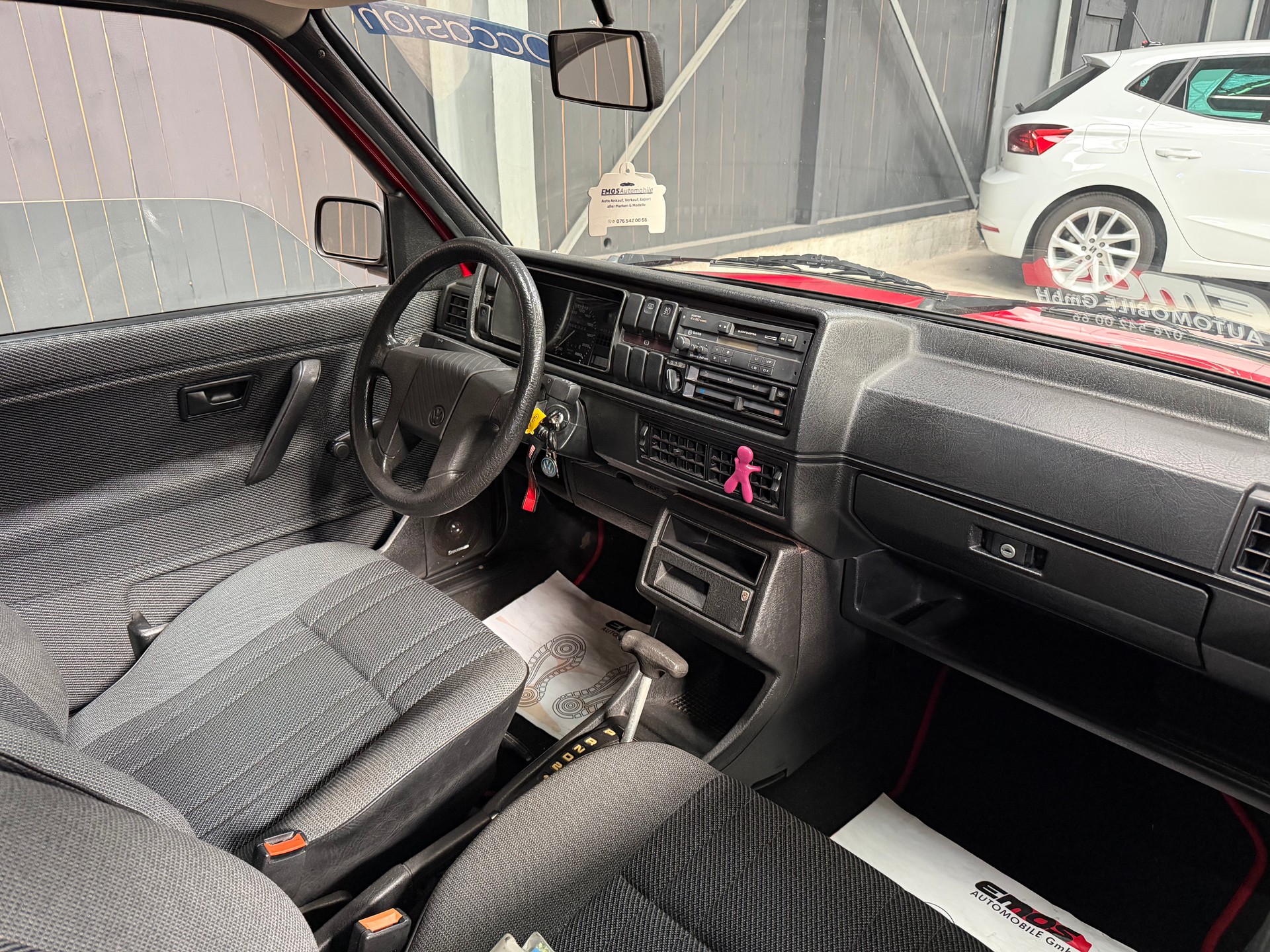 VW Golf 1800 CL-image-7