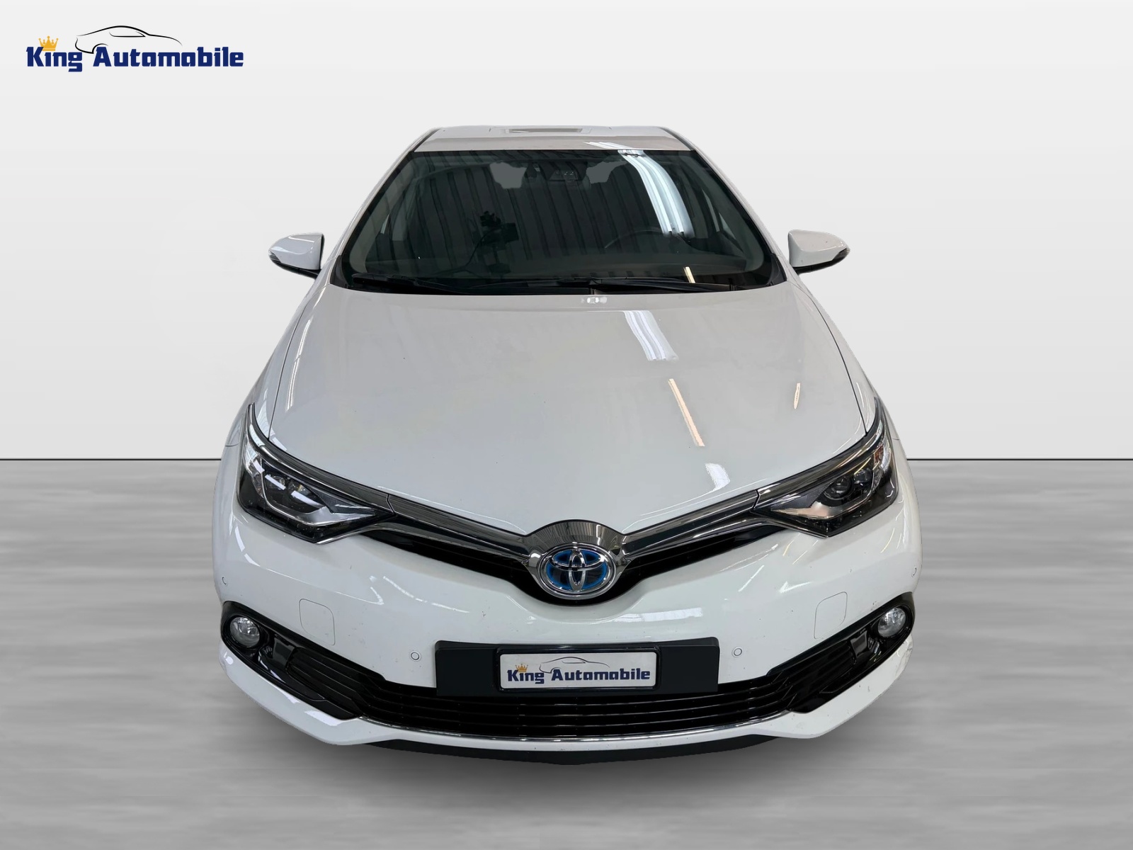 TOYOTA Auris 1.8 HSD Trend e-CVT | CH-Auto | 1-Hand | Frisch MFK | Ab Service-showroom-element-2