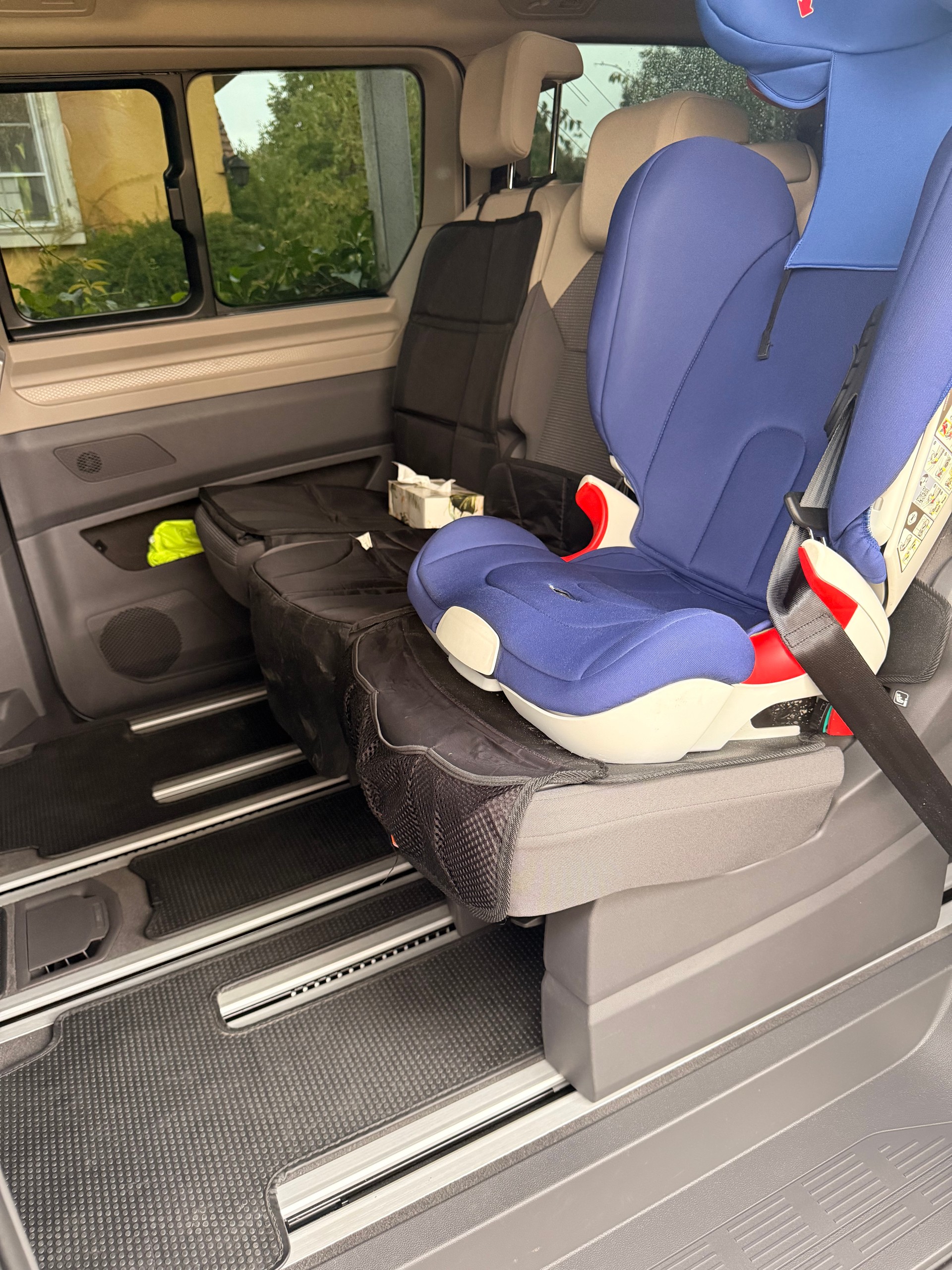 VW VW Multivan 2.0 TDI Liberty DSG Lang *CH-Fahrzeug*-image-11