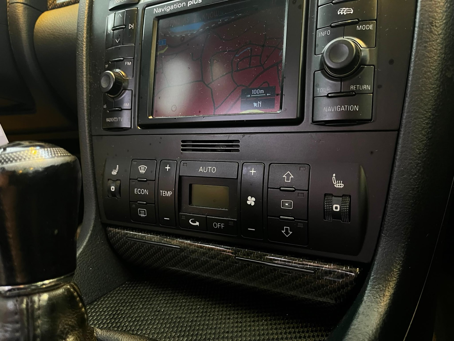 AUDI RS4 Avant quattro-image-18