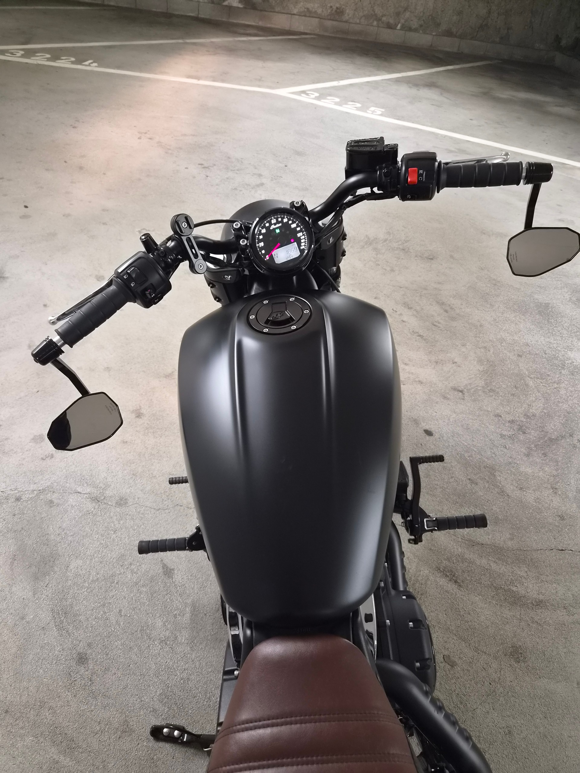 INDIAN Scout Bobber ABS-image-5