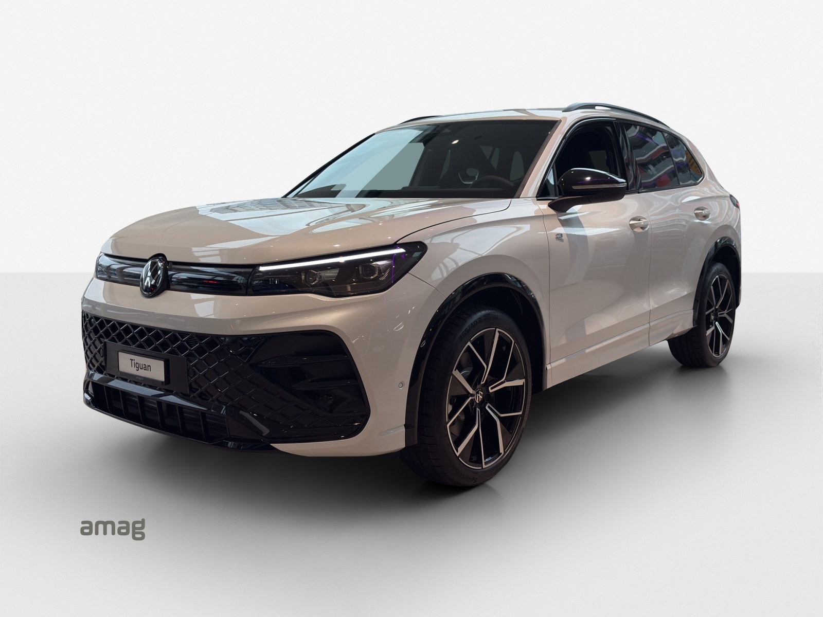 VW Tiguan 2.0 TSI DSG R-Line 4Motion
