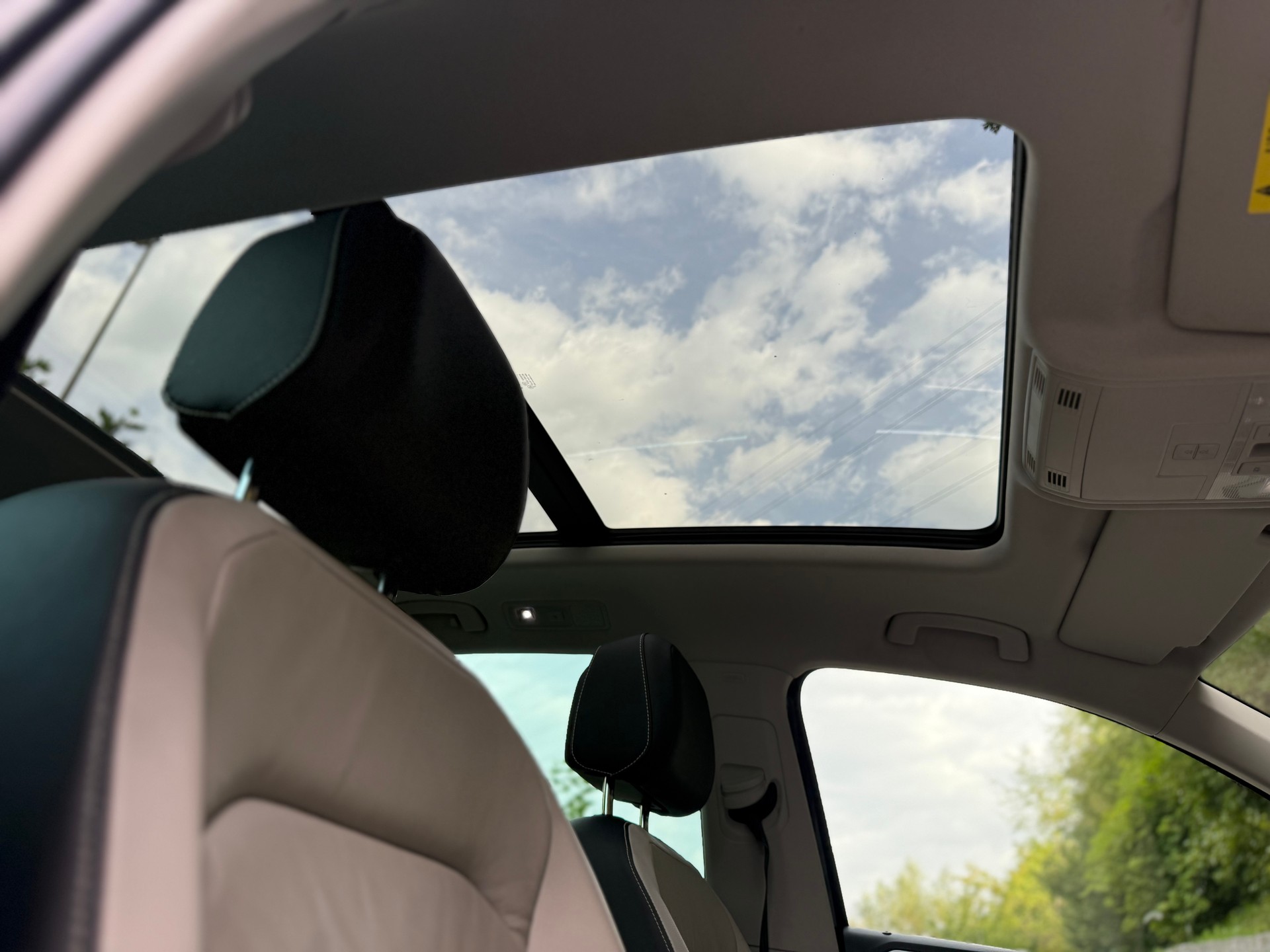 VW Tiguan 2.0 TDI SCR Highline 4Motion DSG-image-8