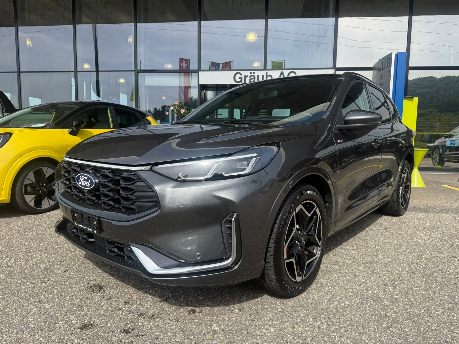 FORD Kuga 2.5 FHEV ST-Line X 4WD