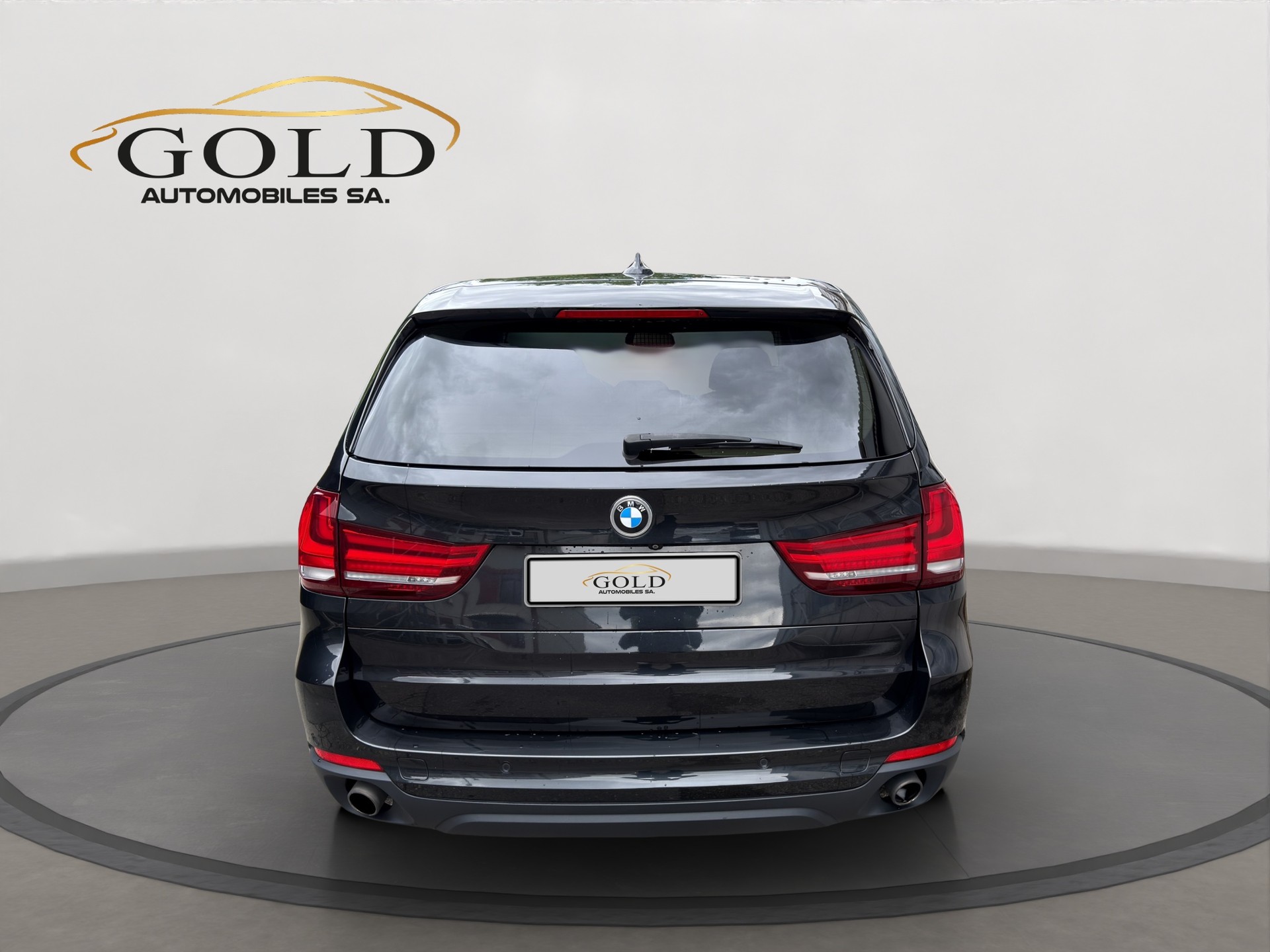 BMW X5 xDrive 35i Steptronic-image-14