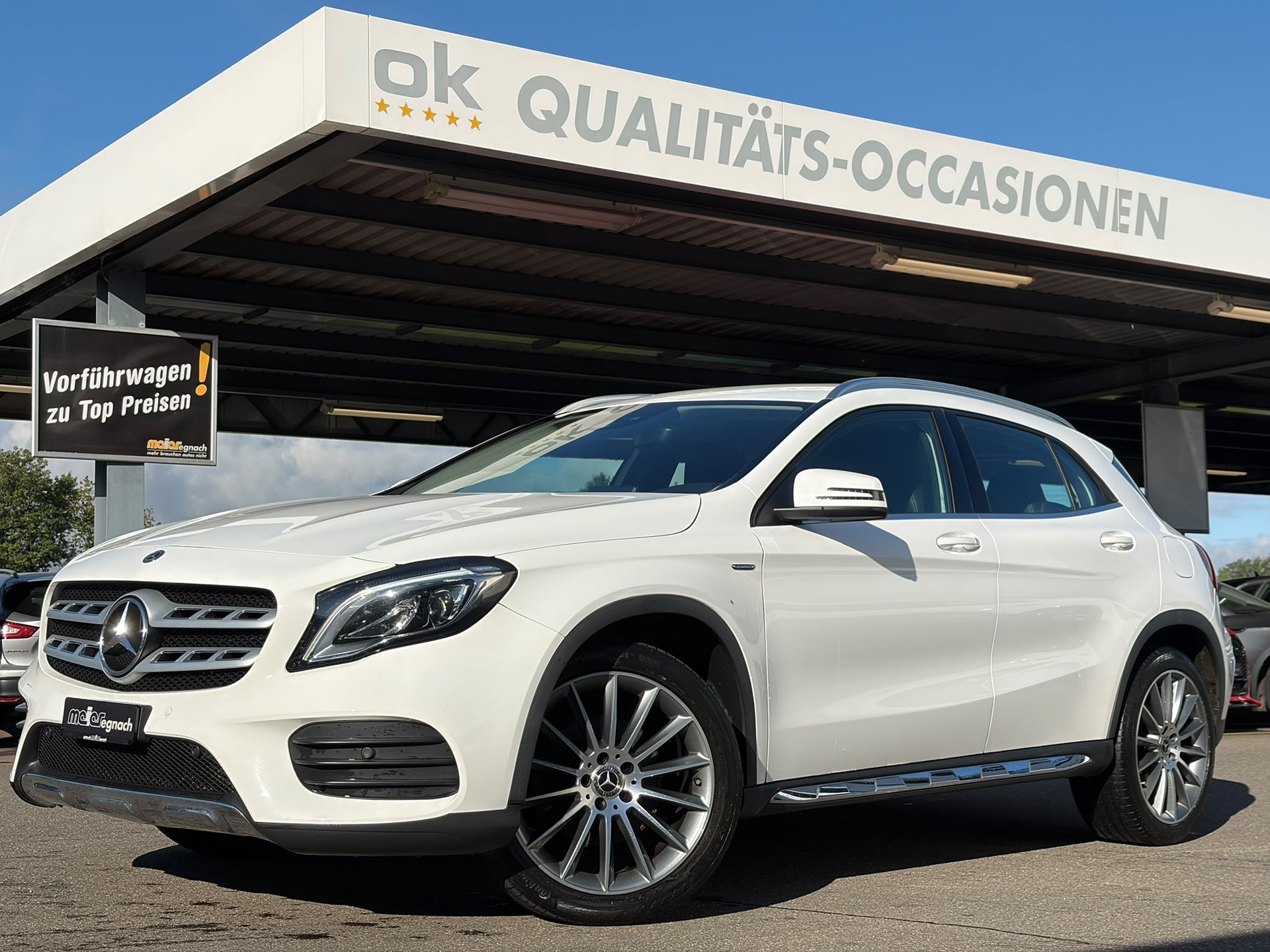 MERCEDES-BENZ GLA 250 Urban 4Matic 7G-DCT