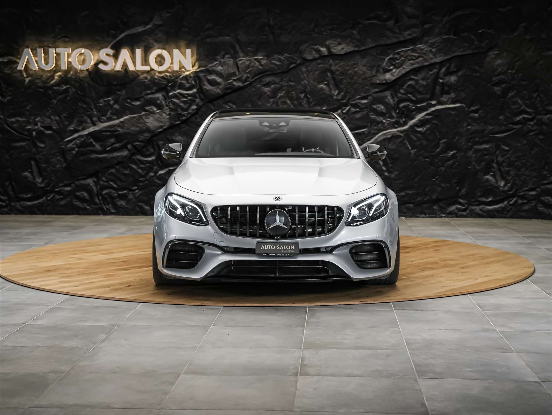 MERCEDES-BENZ E 63 S AMG 4matic *21" Felgen*Panorama*Sitzbelüftung*Massage*Ambientebeleuchtung*-image-7