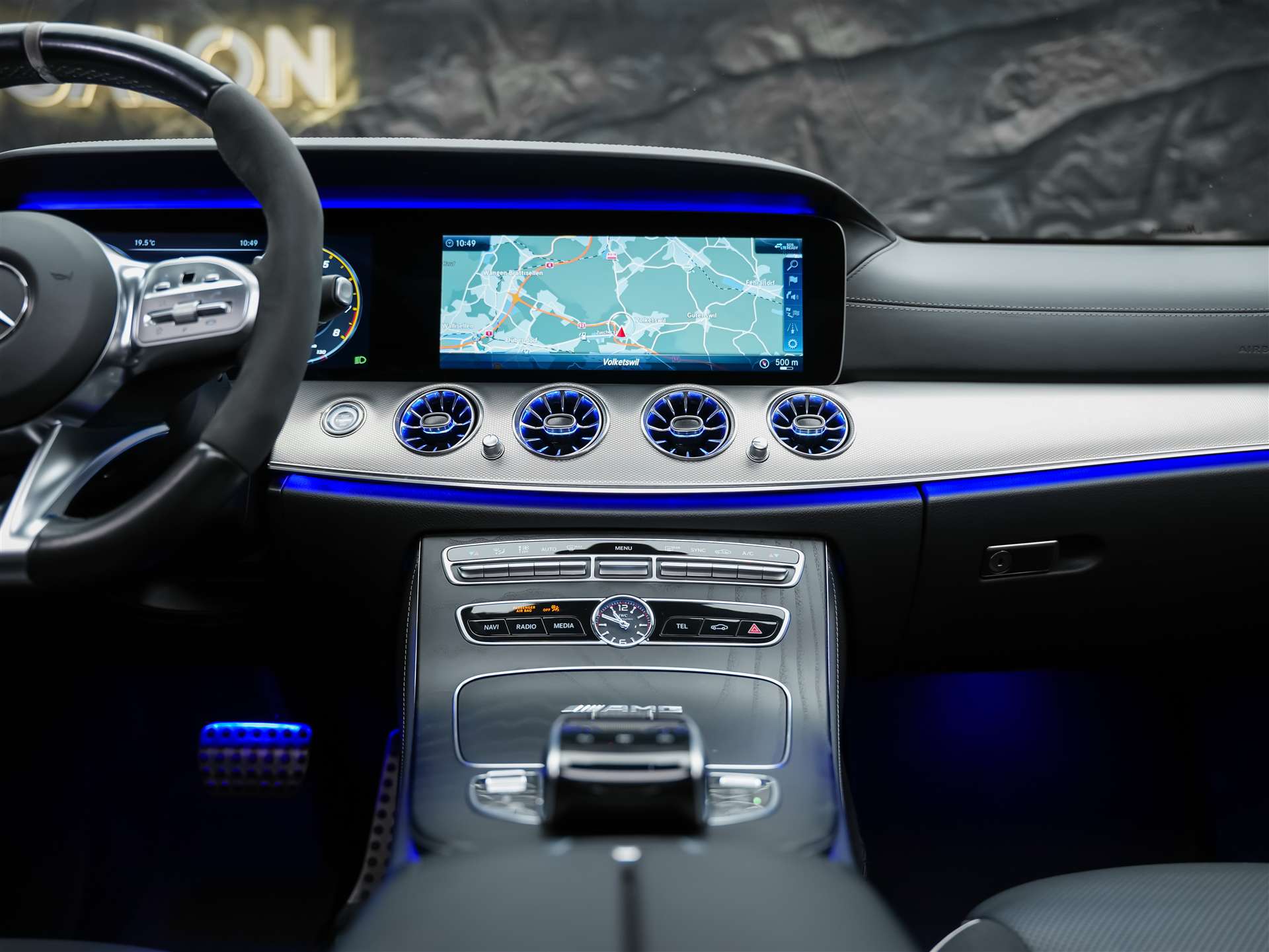 MERCEDES-BENZ E 63 S AMG 4matic *21" Felgen*Panorama*Sitzbelüftung*Massage*Ambientebeleuchtung*-image-23